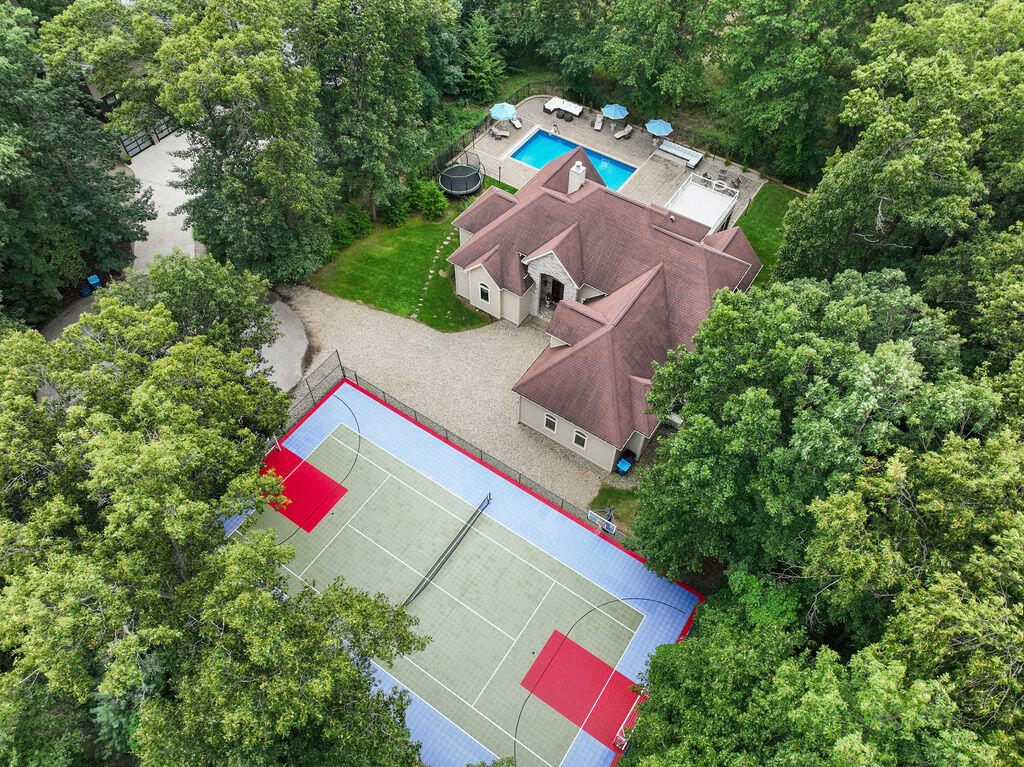 51323 Erich Lane