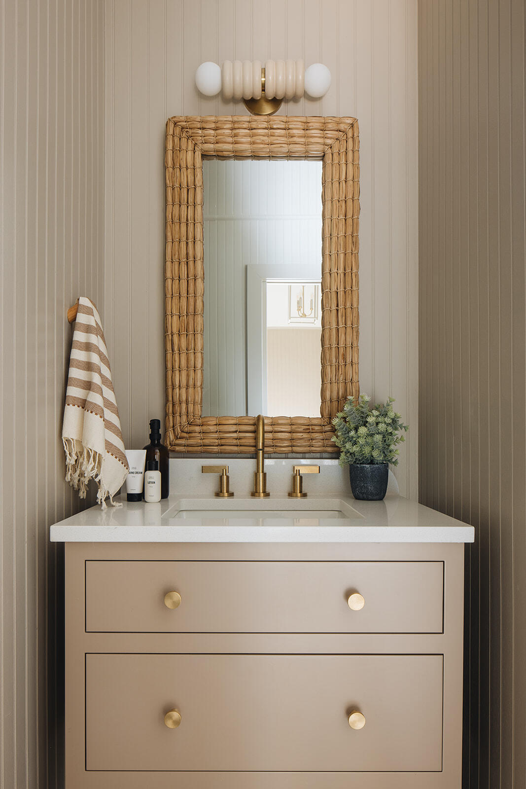 10222 Town Line Road A,B,C,D