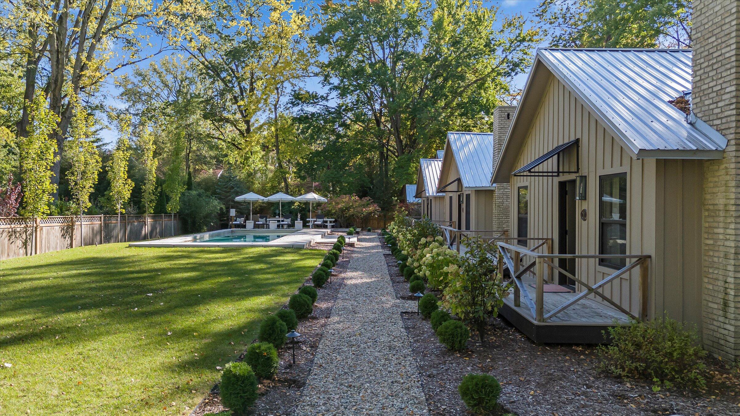 10222 Town Line Road A,B,C,D