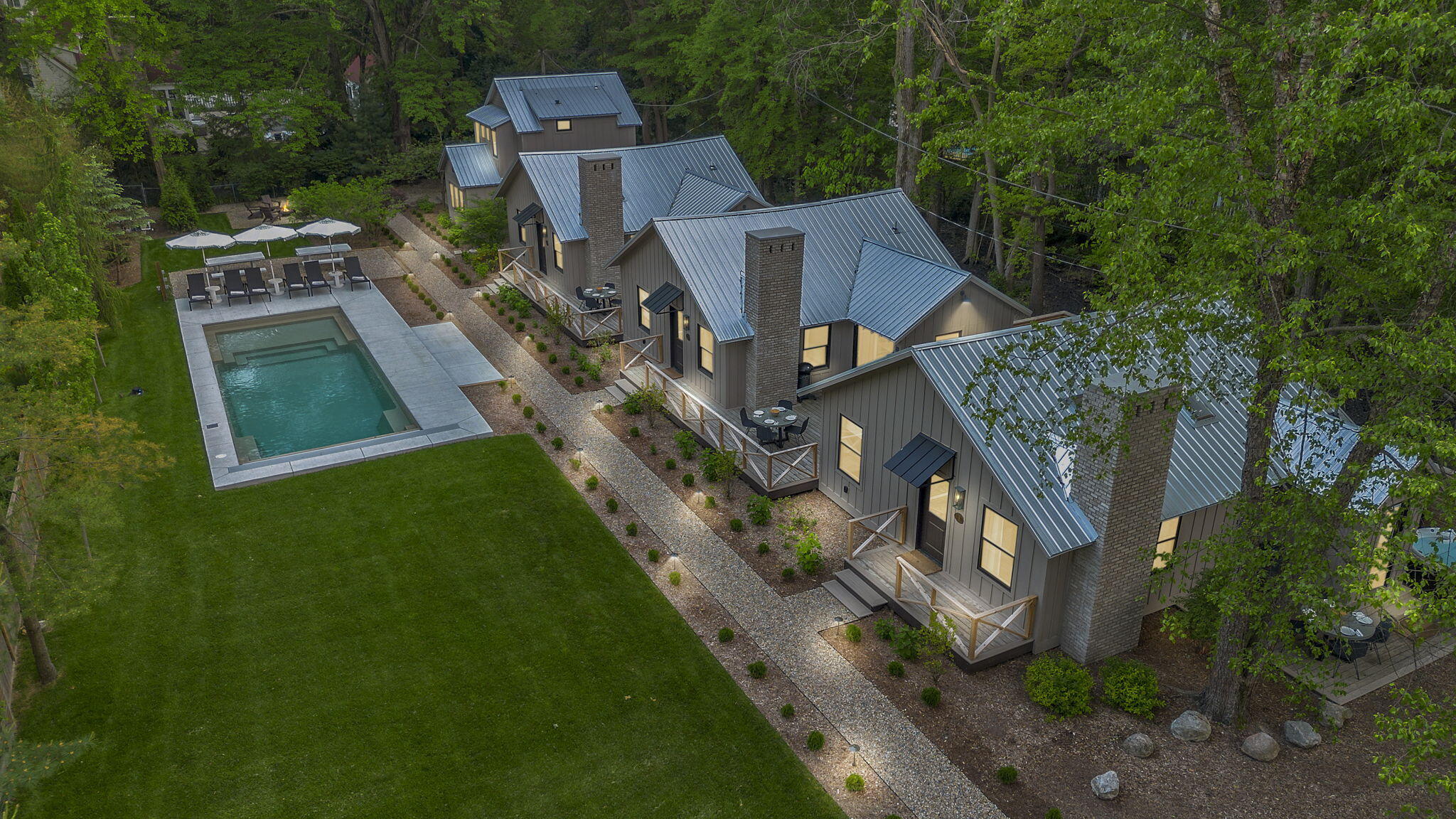 10222 Town Line Road A,B,C,D