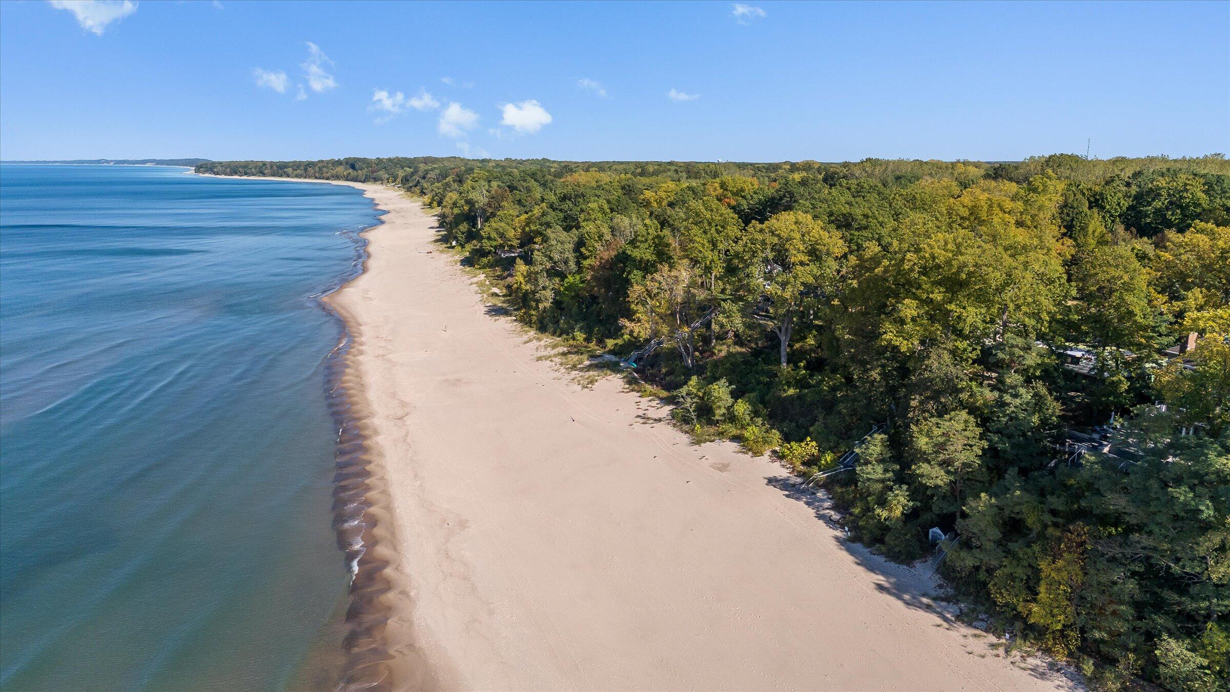 10222 Town Line Road A,B,C,D