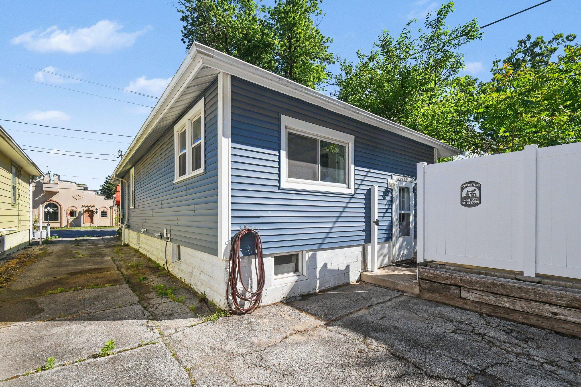 317 E Buffalo Street