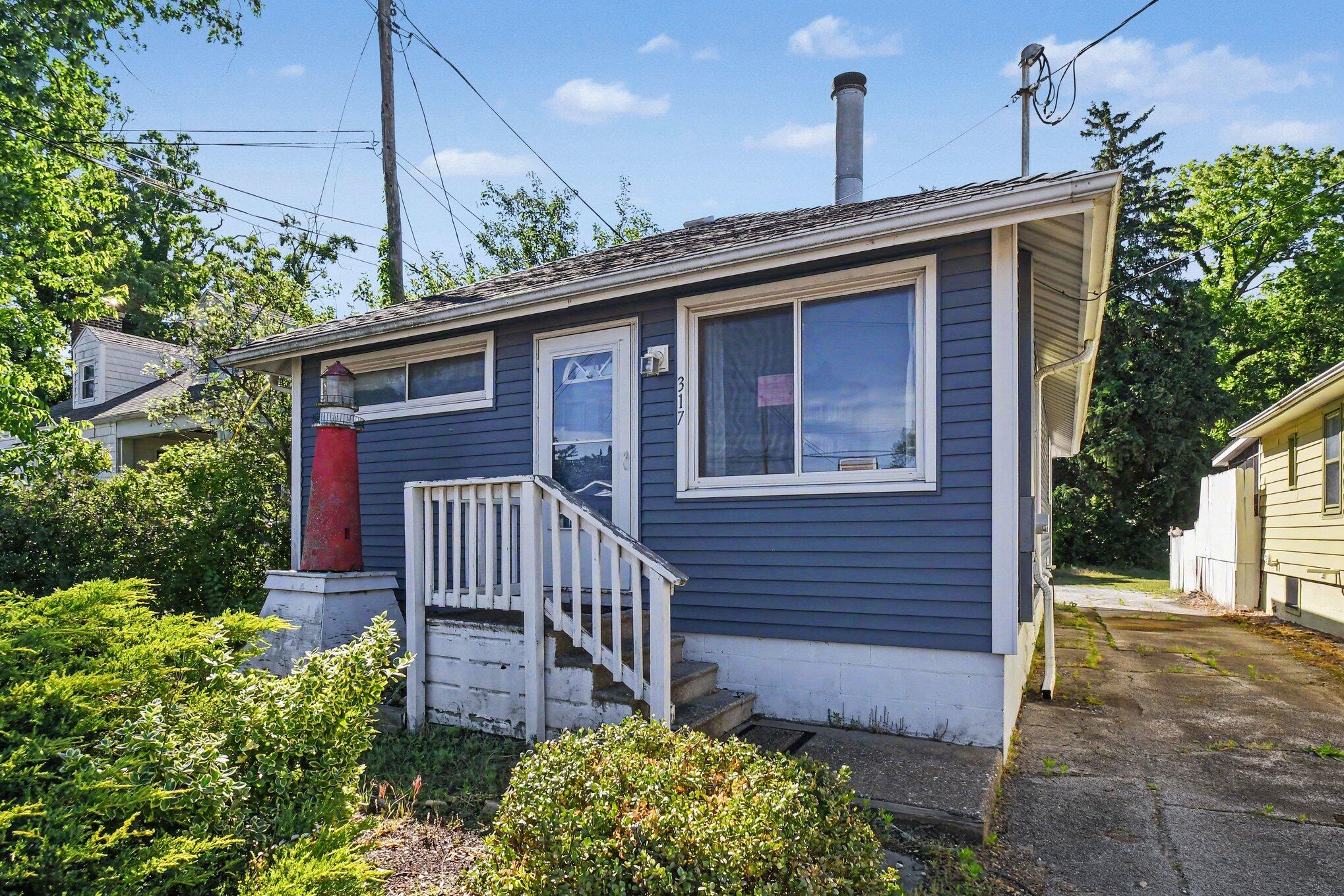 317 E Buffalo Street