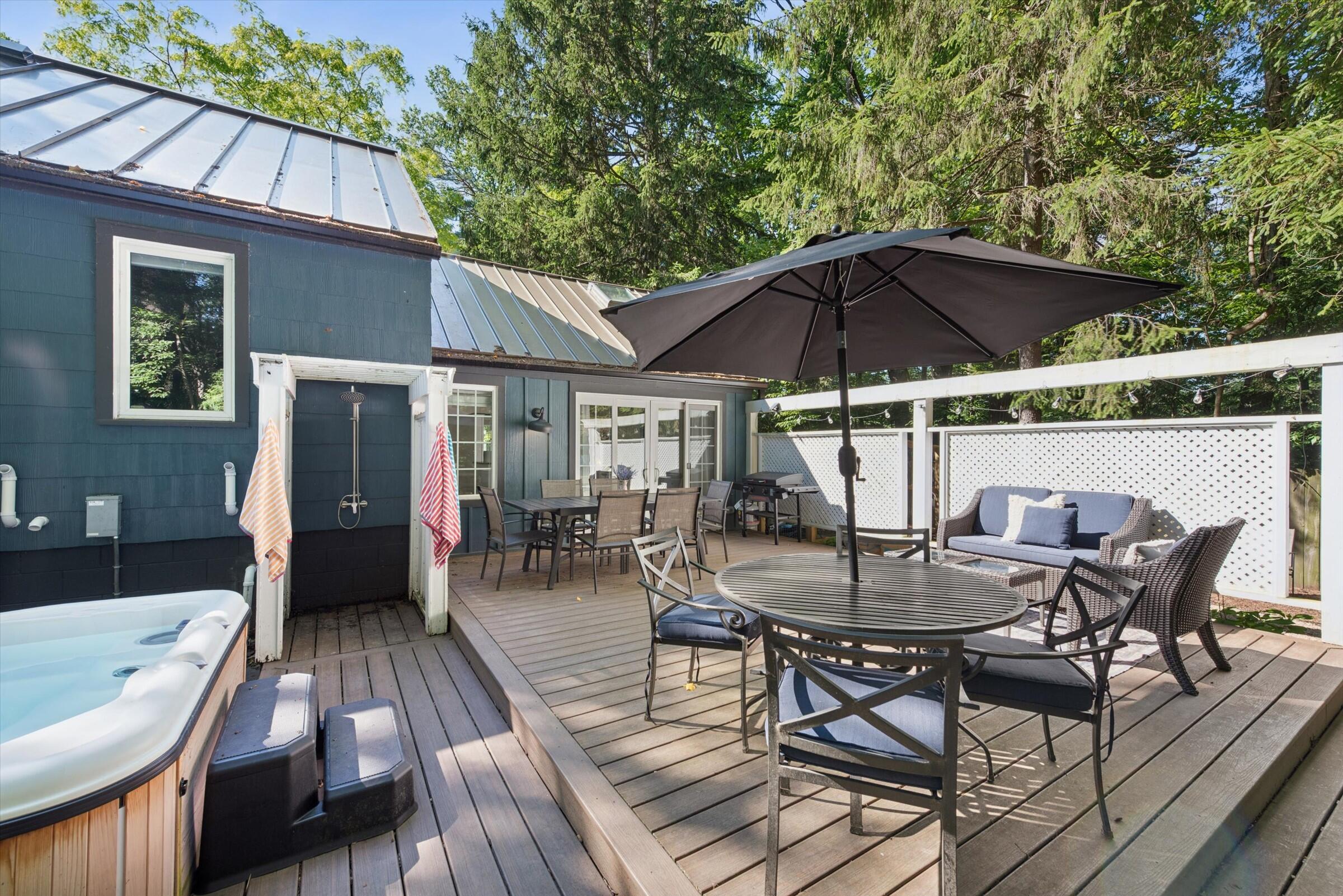 14507 Lakeshore Road