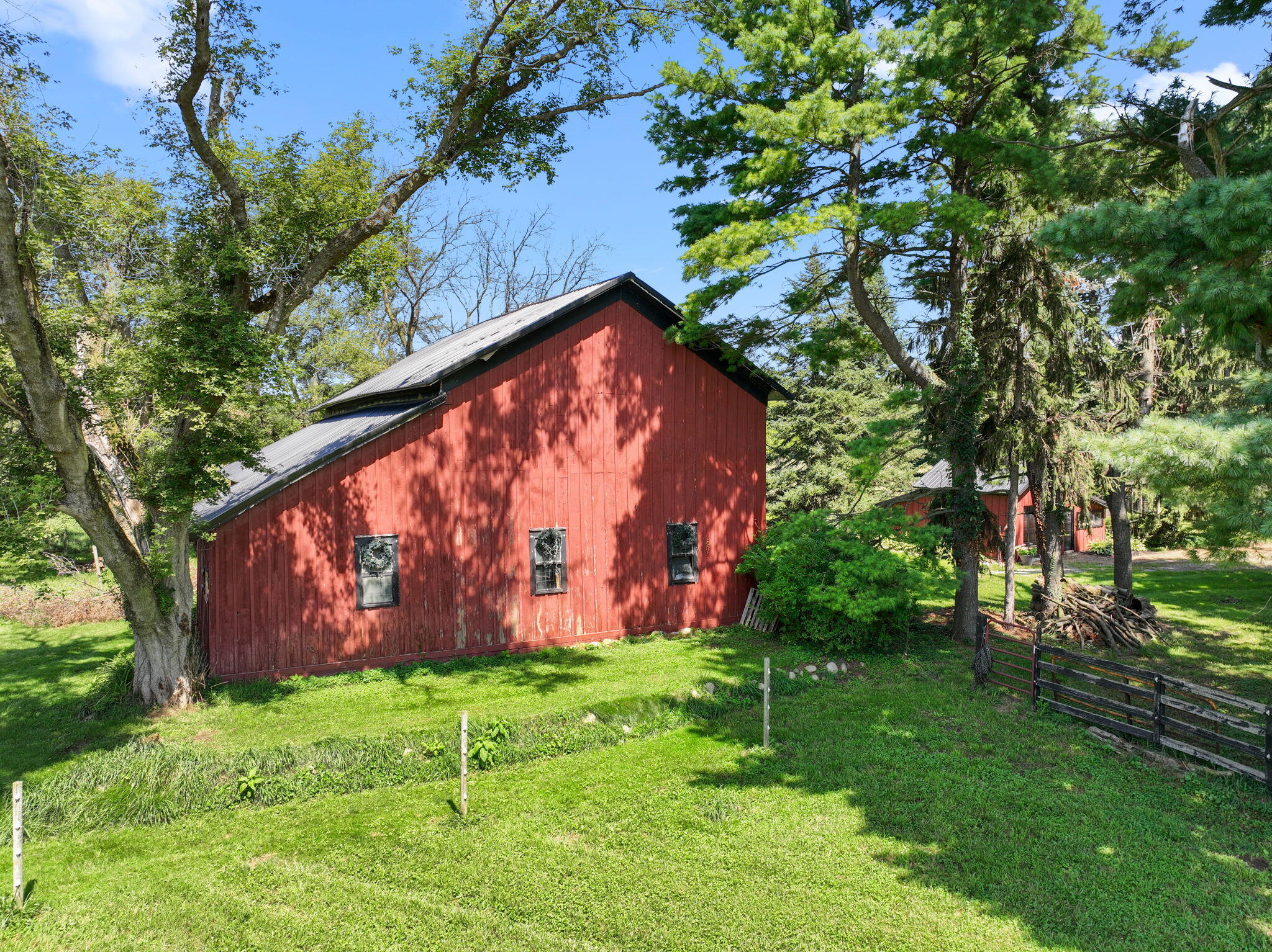 3995 W Bertrand Road