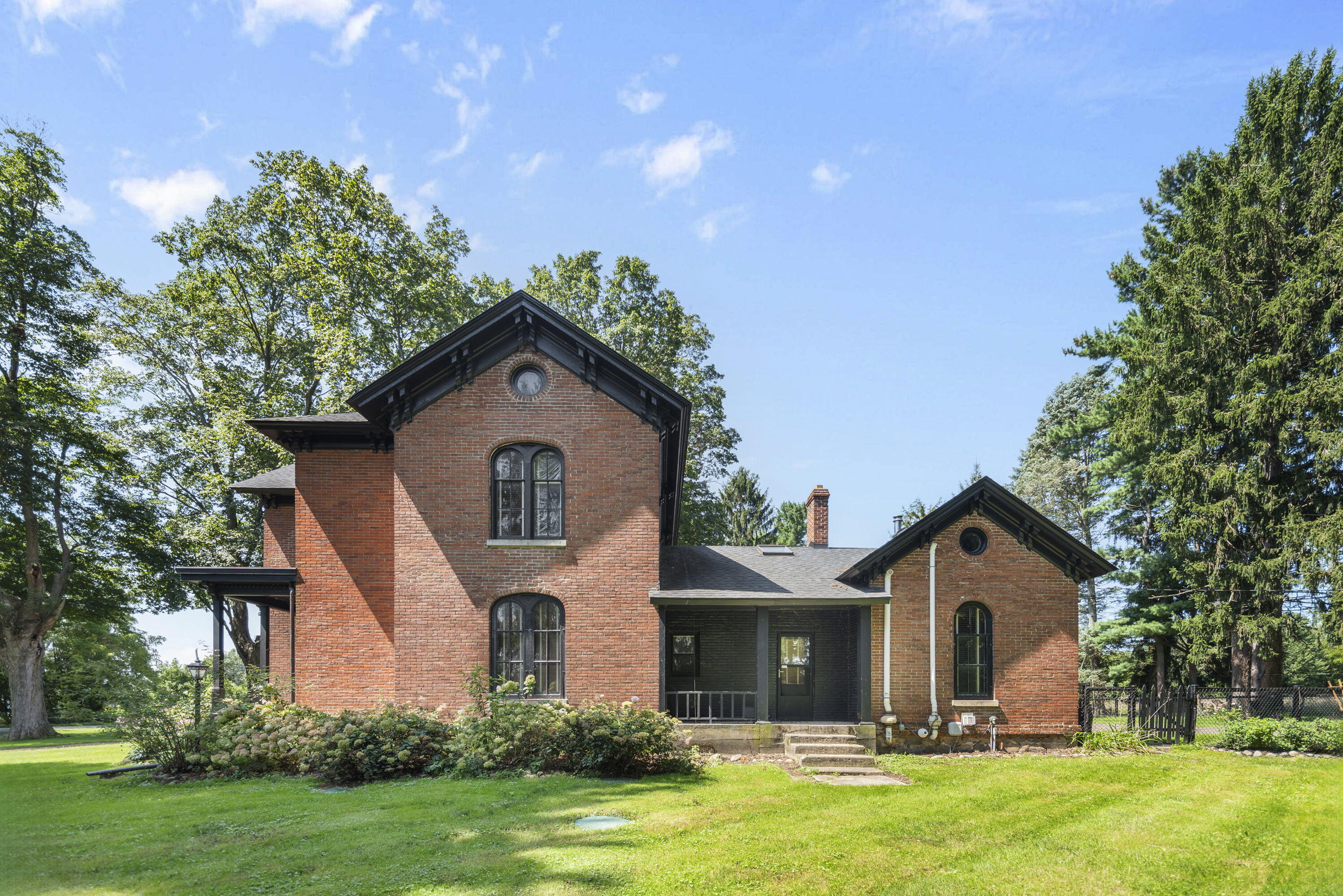 3995 W Bertrand Road