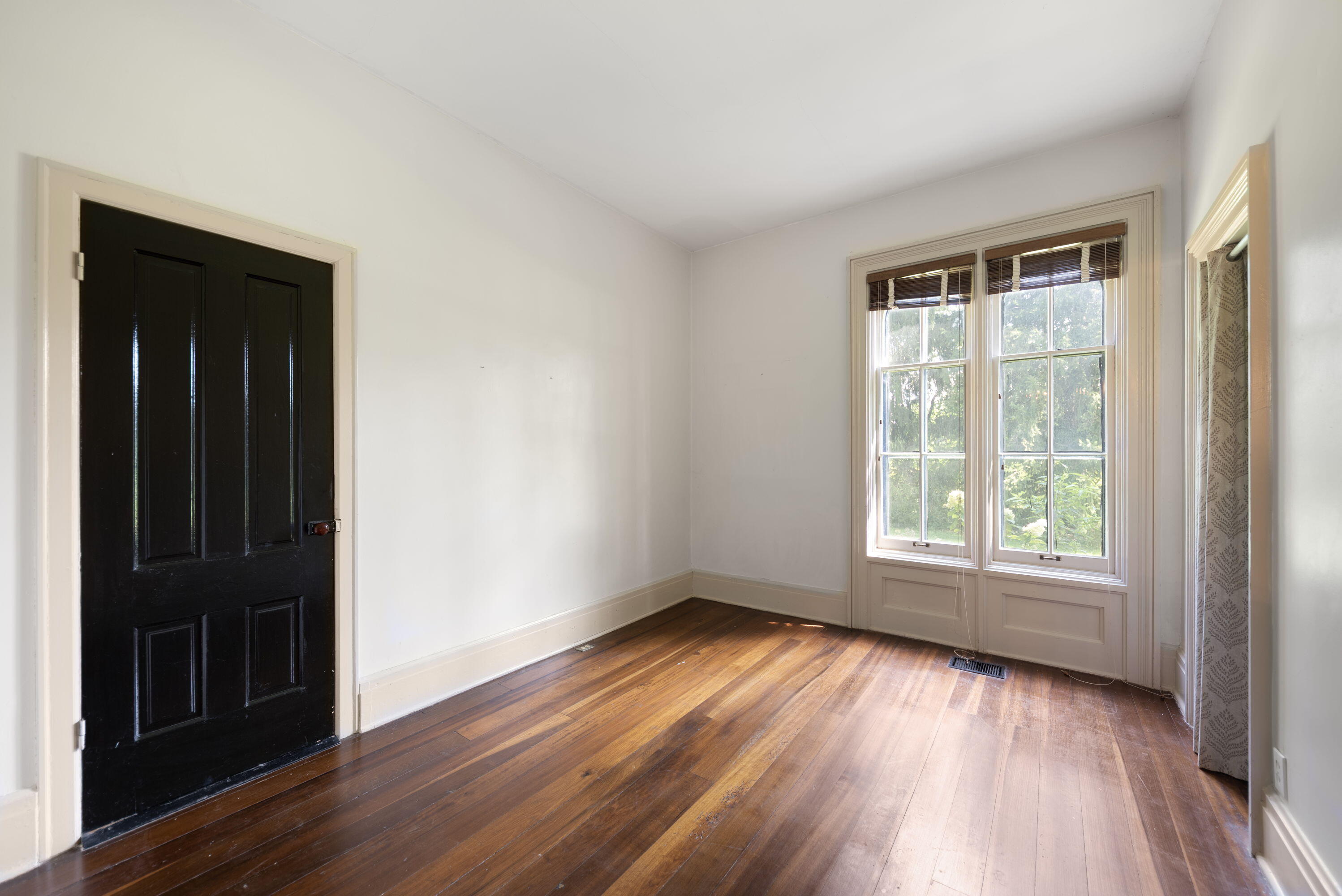 3995 W Bertrand Road