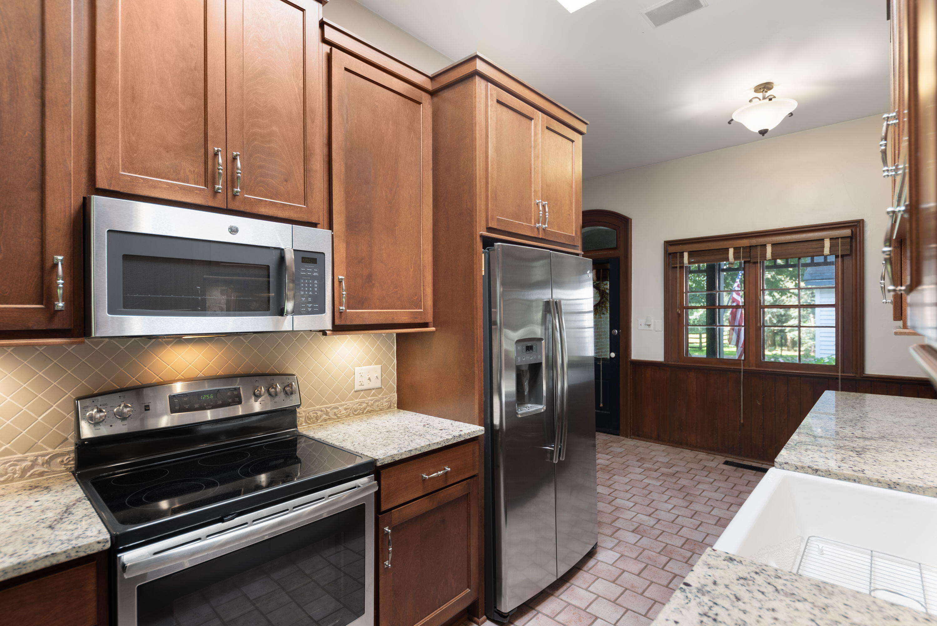 3995 W Bertrand Road