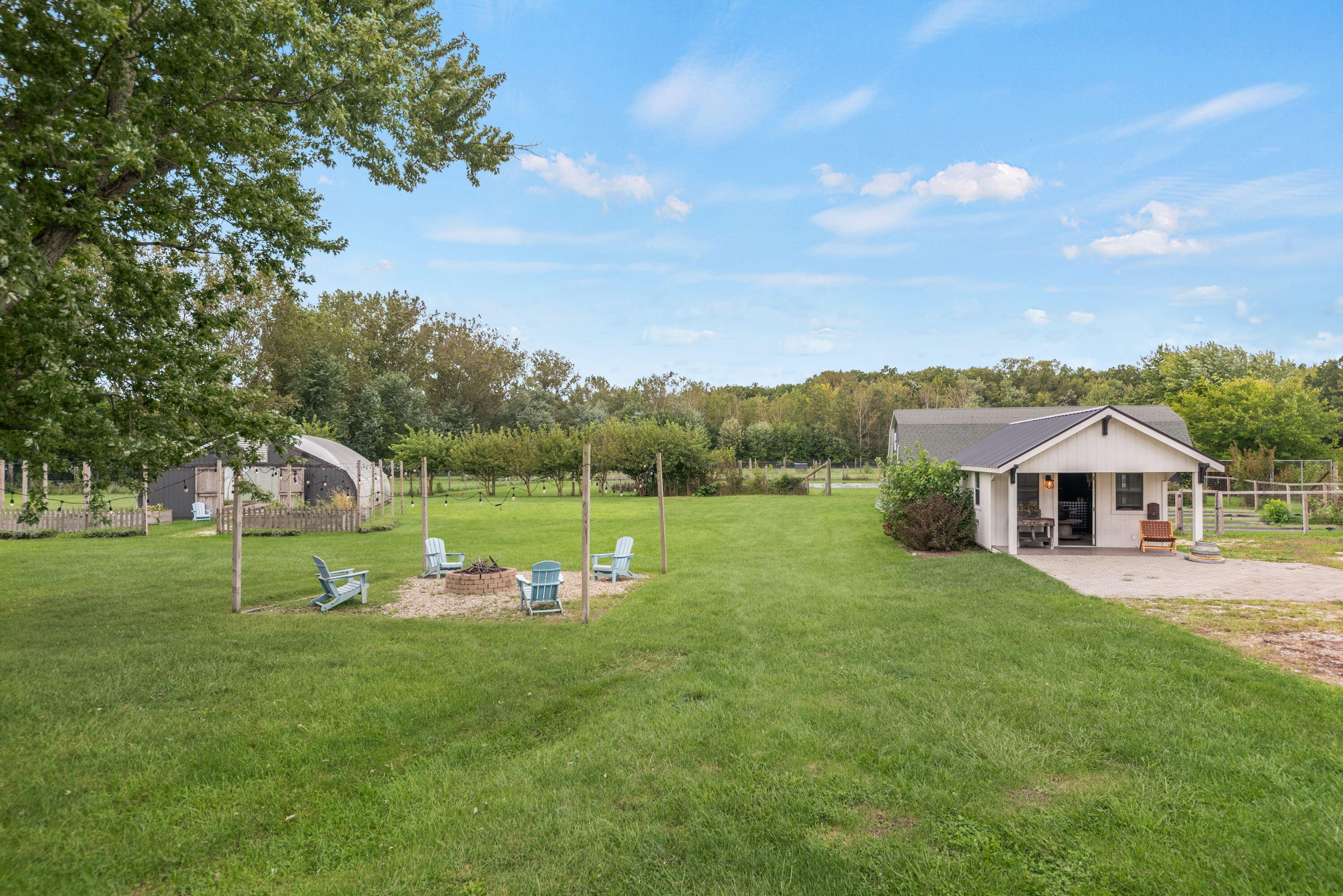 9962 Holden Road