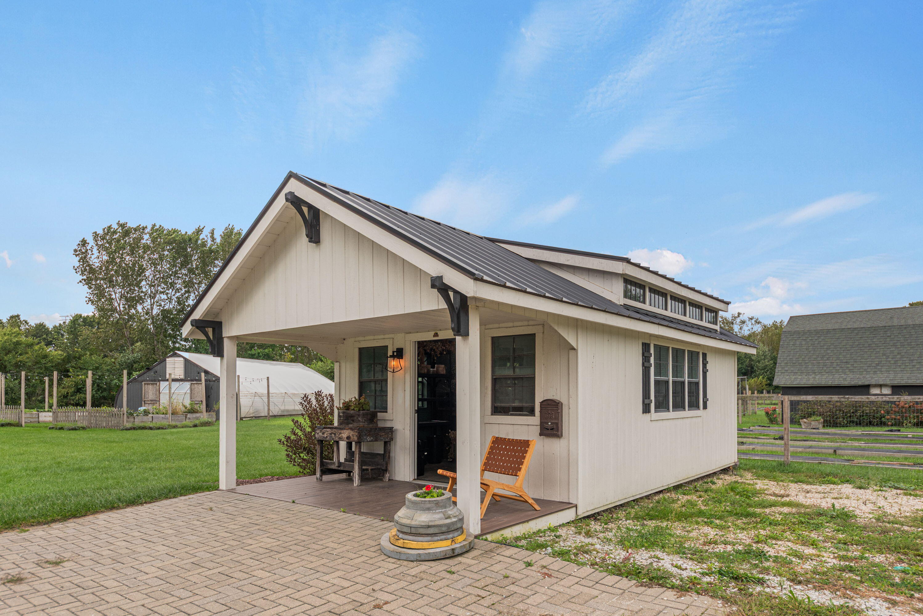 9962 Holden Road