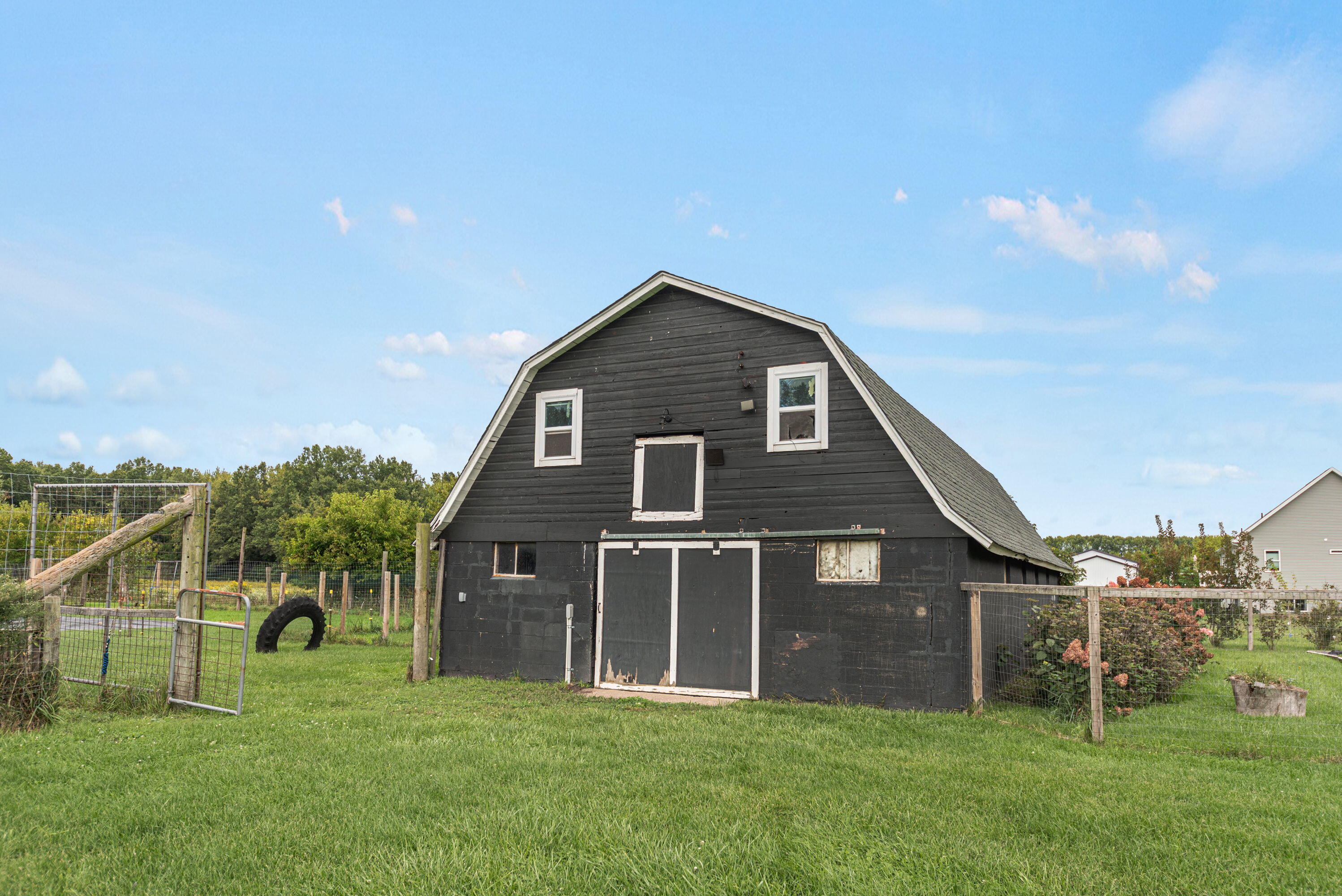 9962 Holden Road