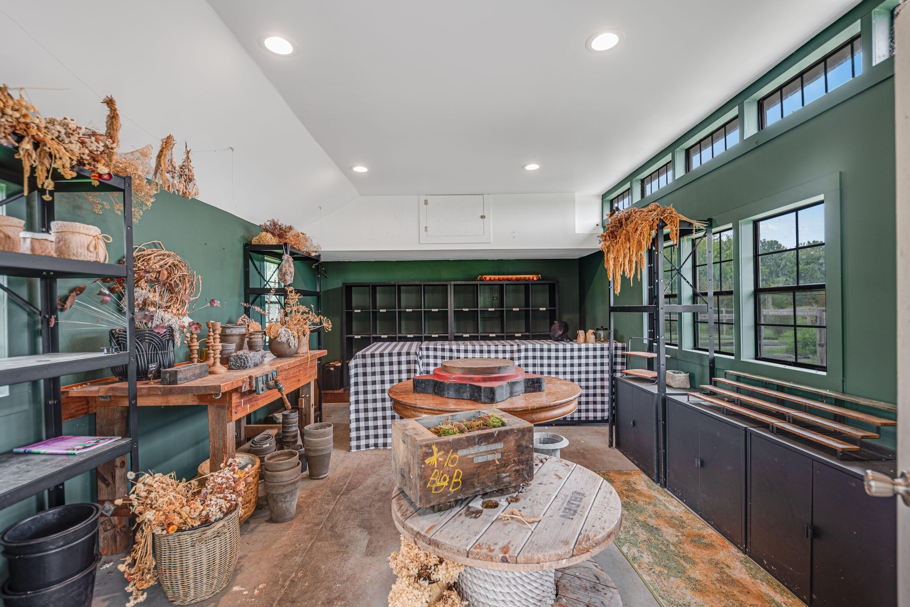 9962 Holden Road