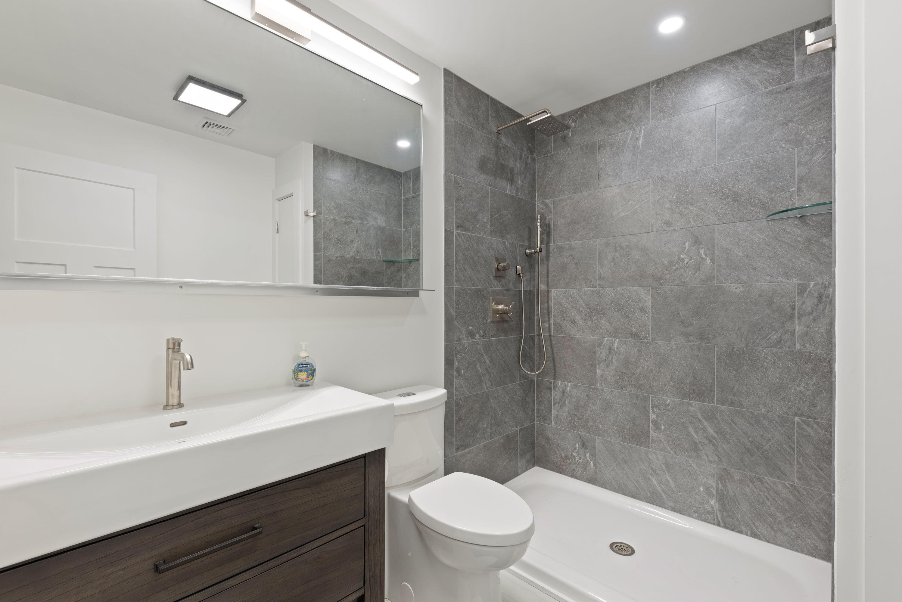 413 Washington Park Boulevard