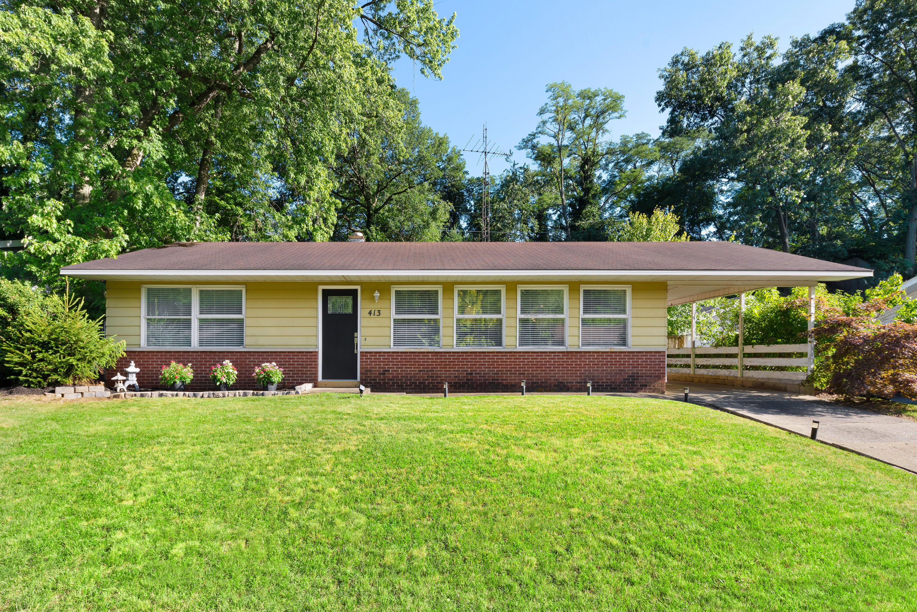 413 Washington Park Boulevard