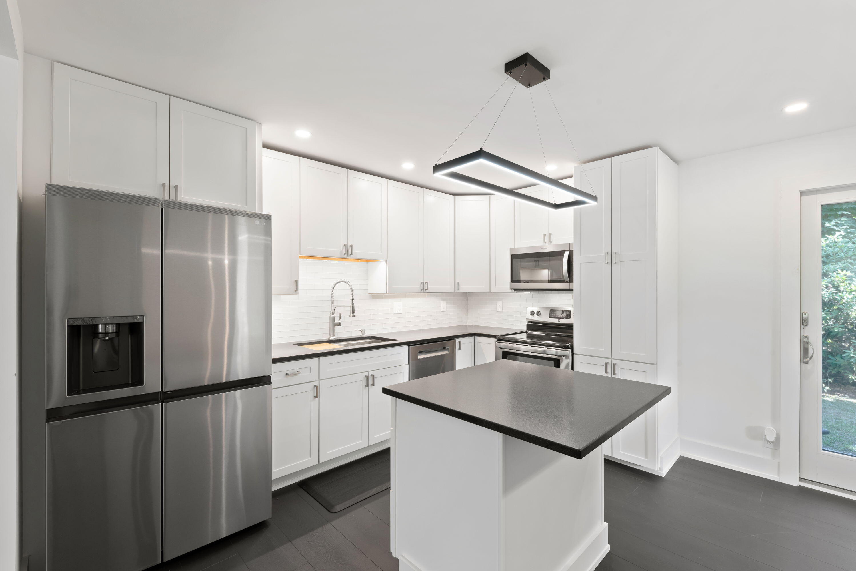 413 Washington Park Boulevard