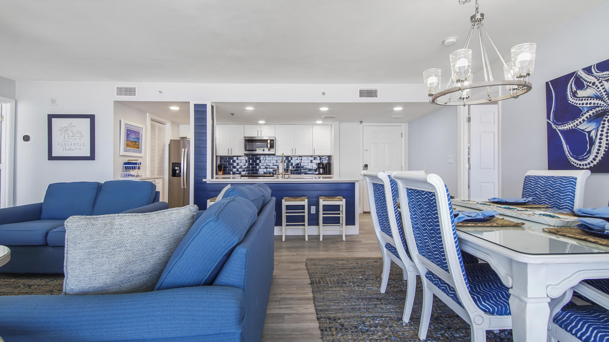 10509 Front Beach Road, 100