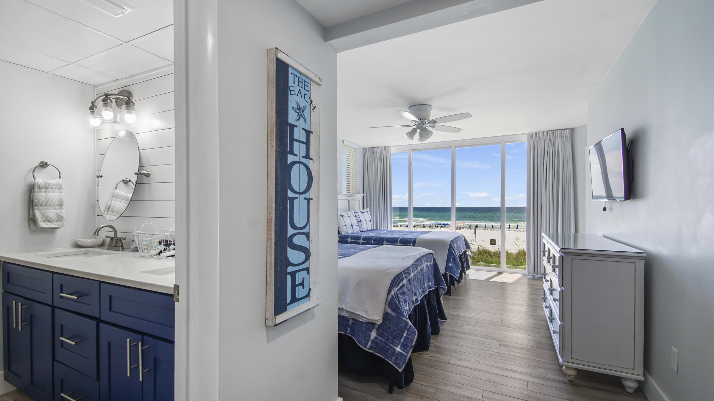 10509 Front Beach Road, 100