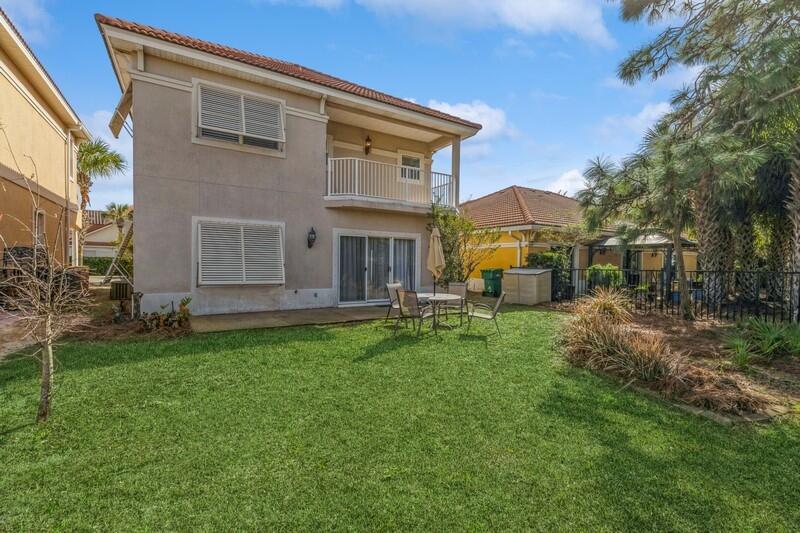 242 Calusa Boulevard