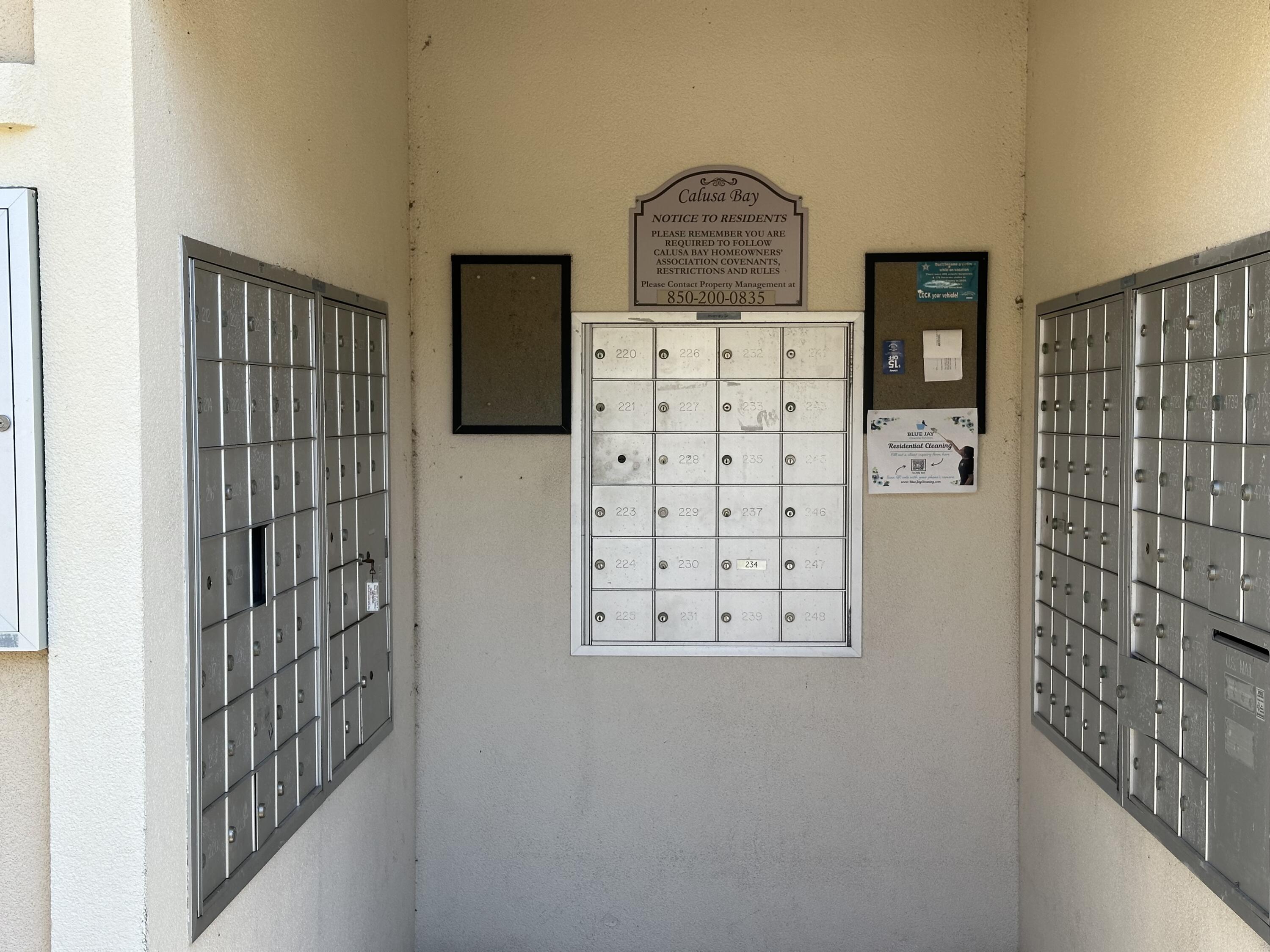 242 Calusa Boulevard