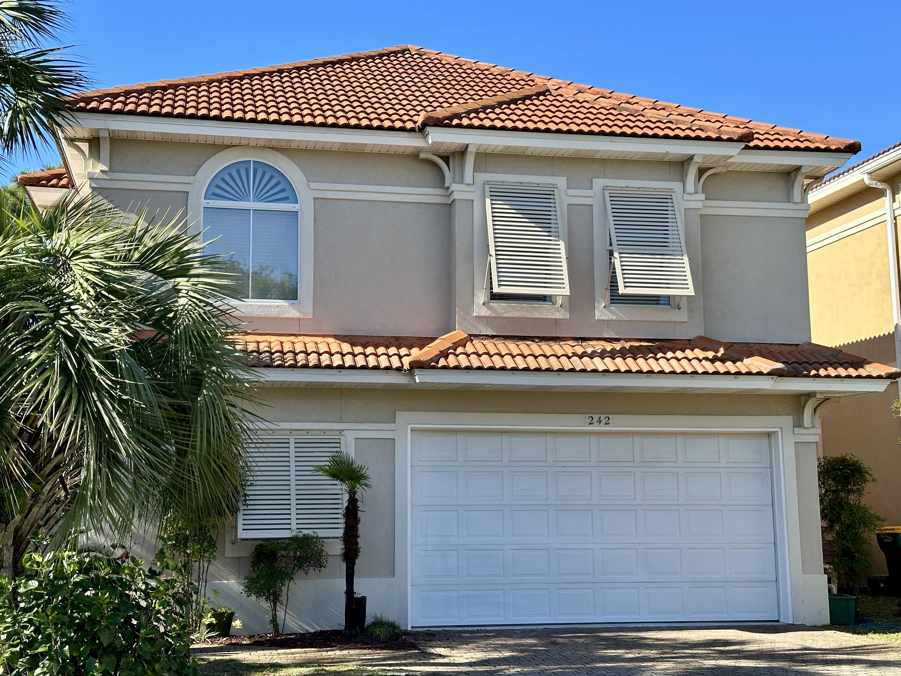 242 Calusa Boulevard