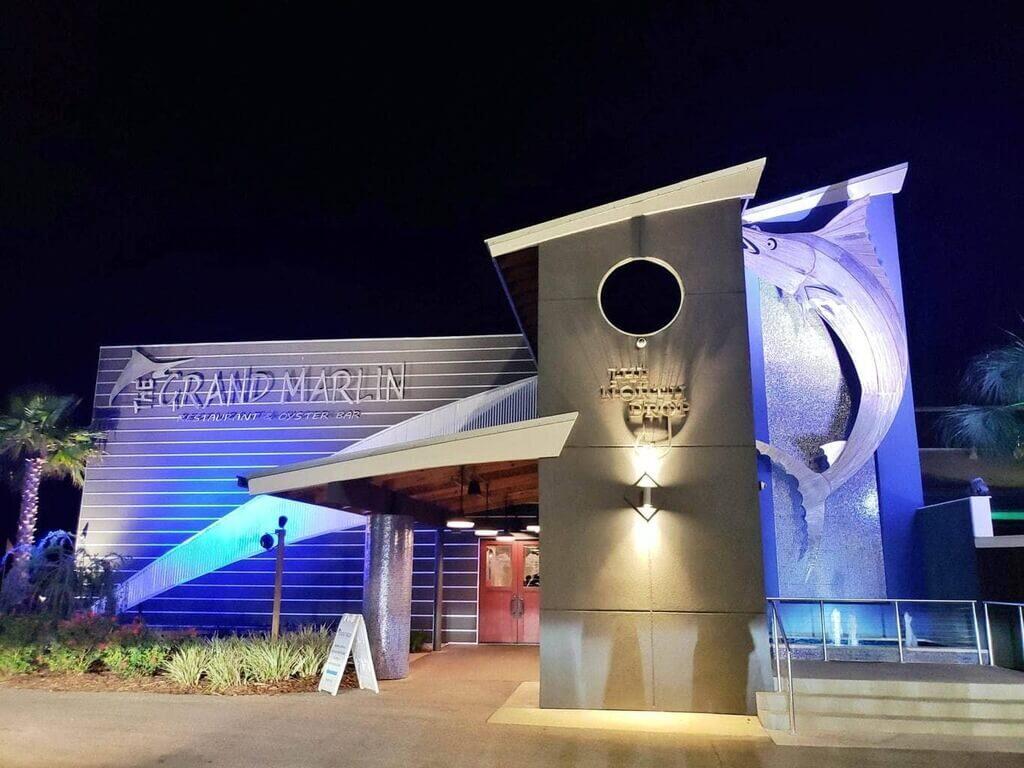 8730 Thomas Drive, 102