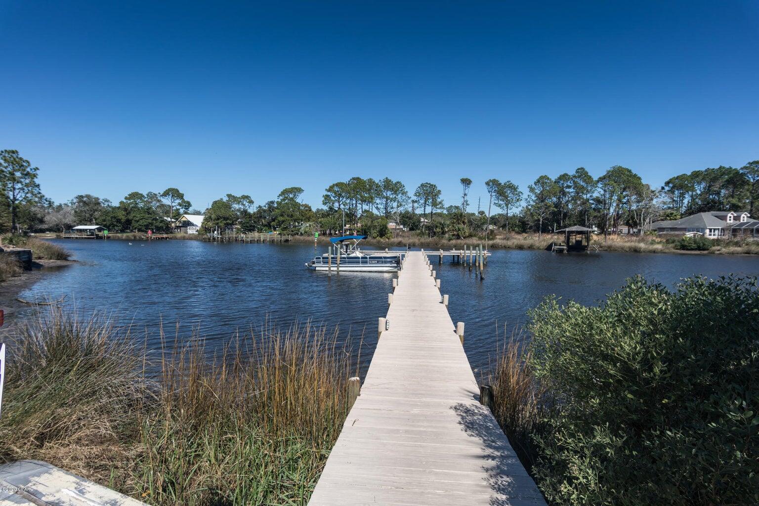 8730 Thomas Drive, 102