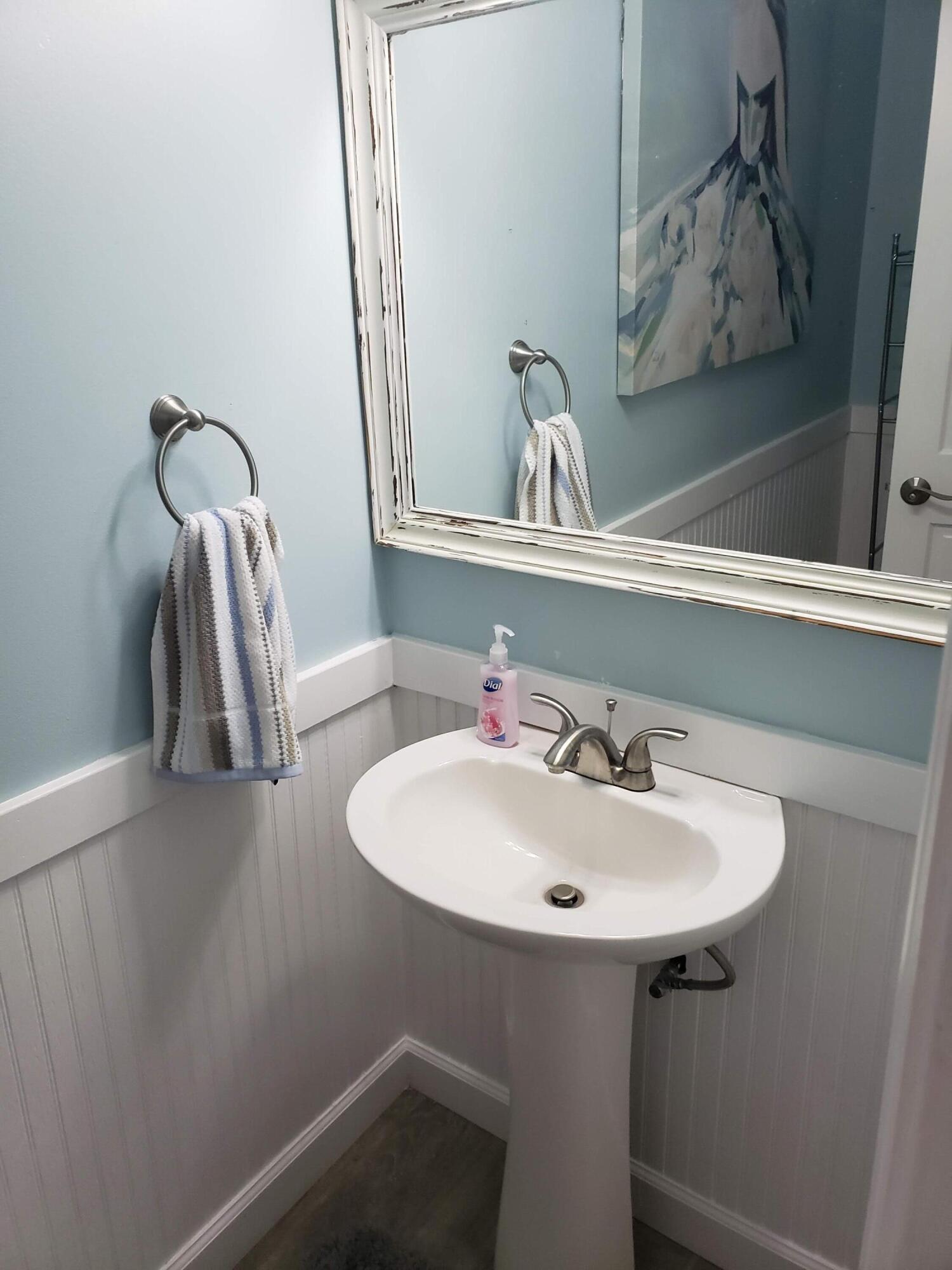 8730 Thomas Drive, 102