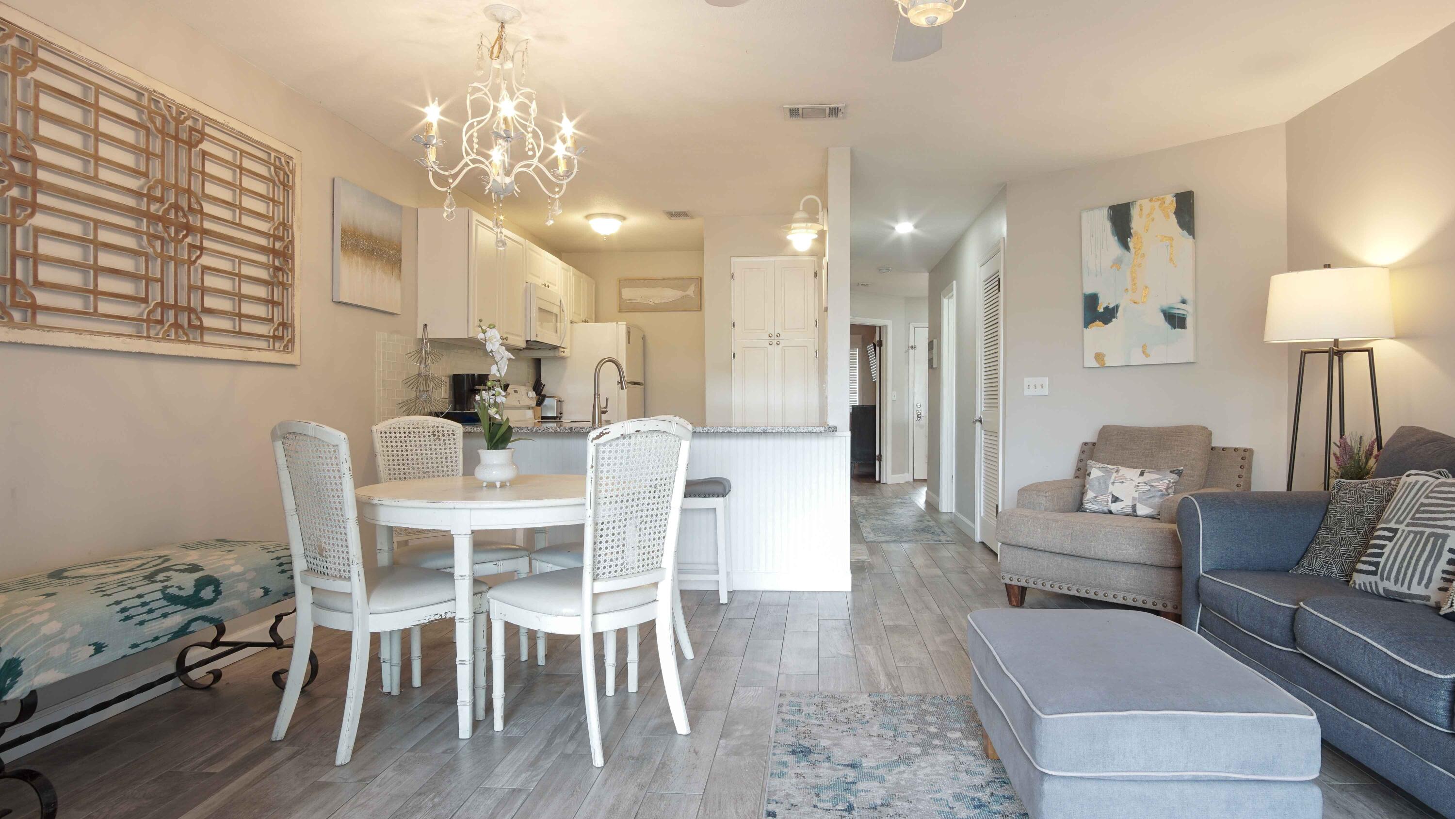 8730 Thomas Drive, 102