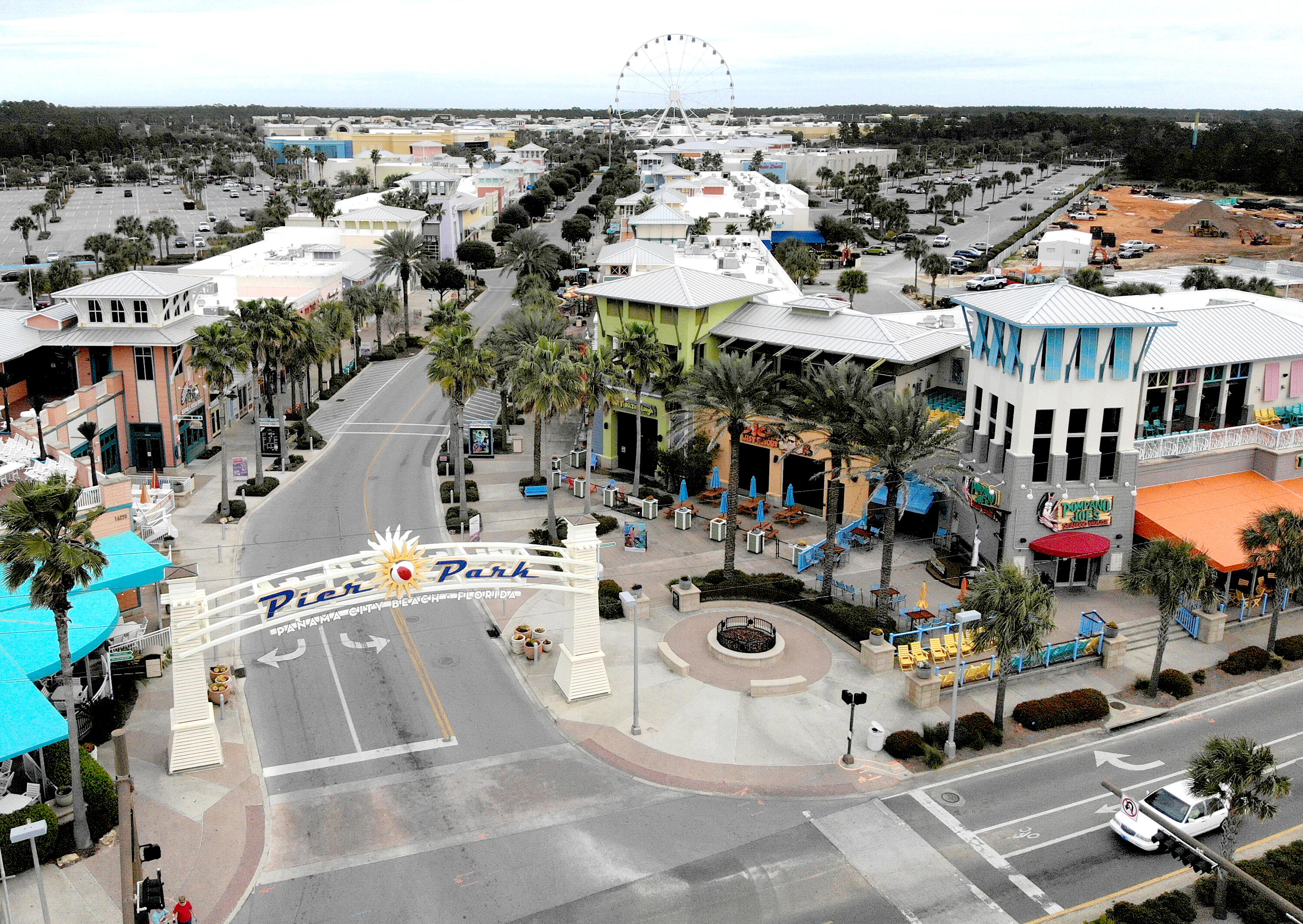 8730 Thomas Drive, 102