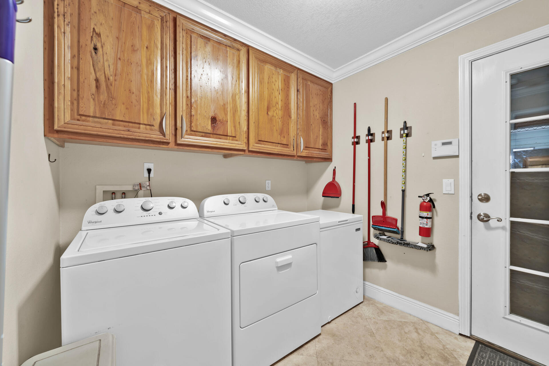 209 Santa Barbara Avenue