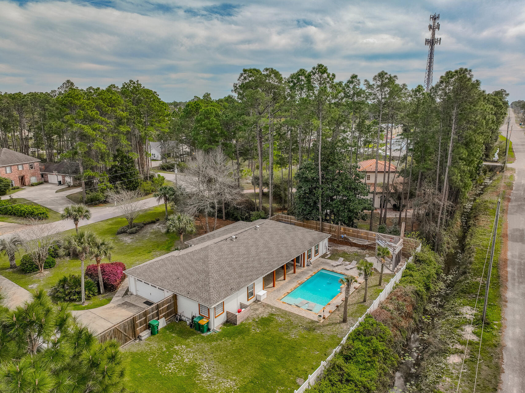 209 Santa Barbara Avenue