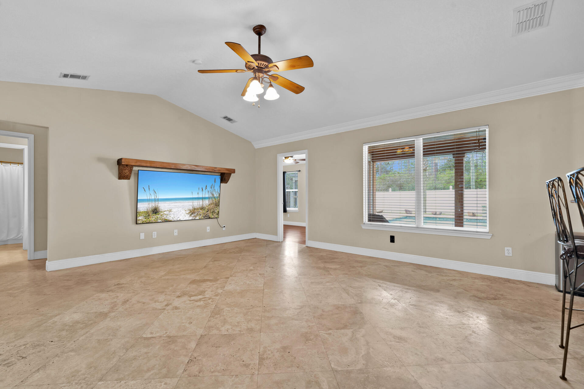 209 Santa Barbara Avenue