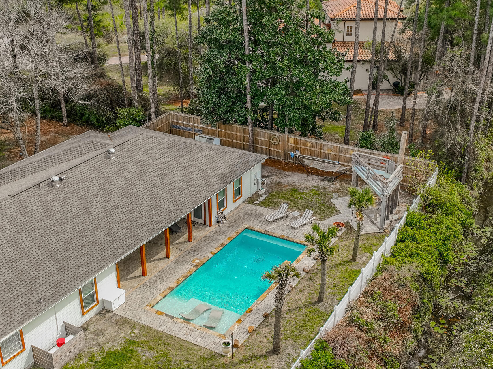 209 Santa Barbara Avenue