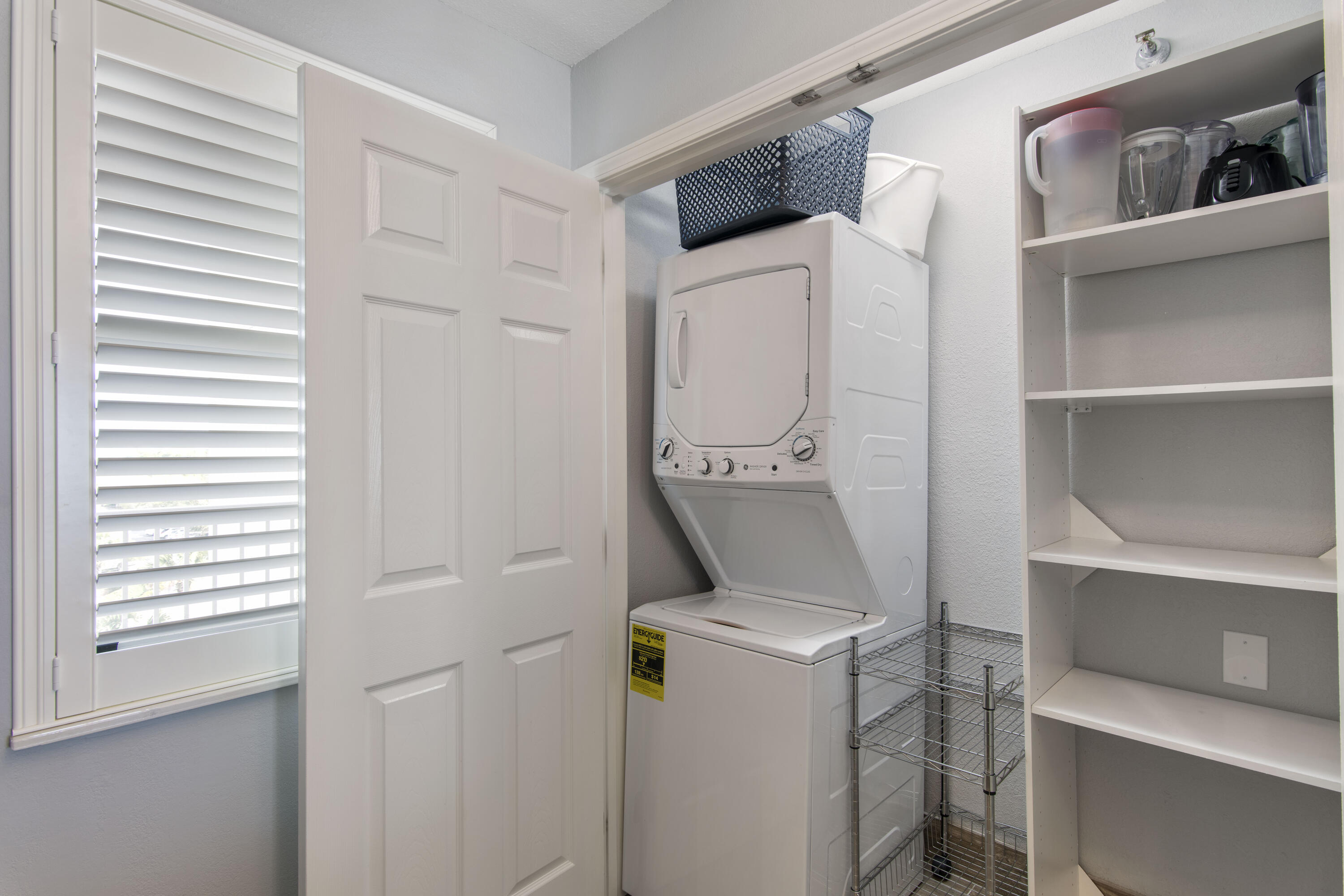 9815 Us Highway 98, # A402