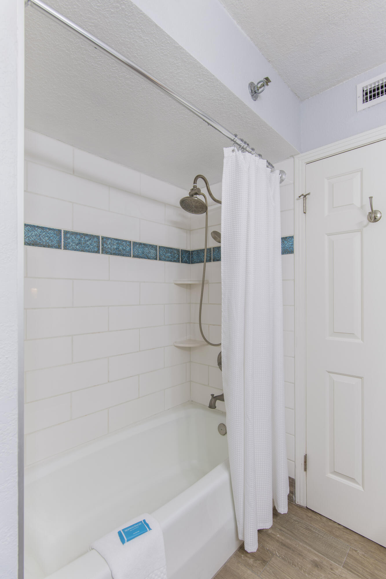 9815 Us Highway 98, # A402