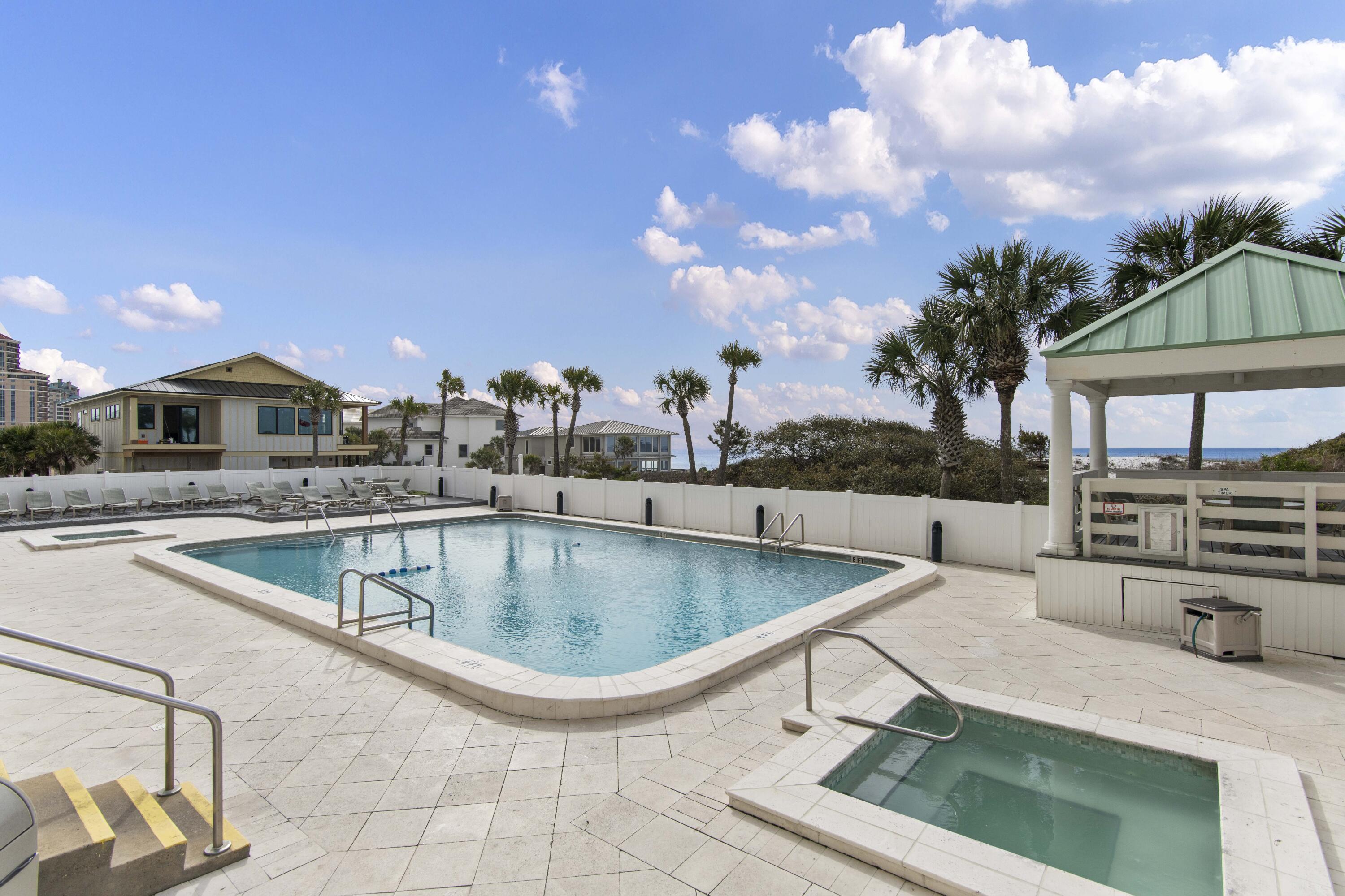 9815 Us Highway 98, # A402