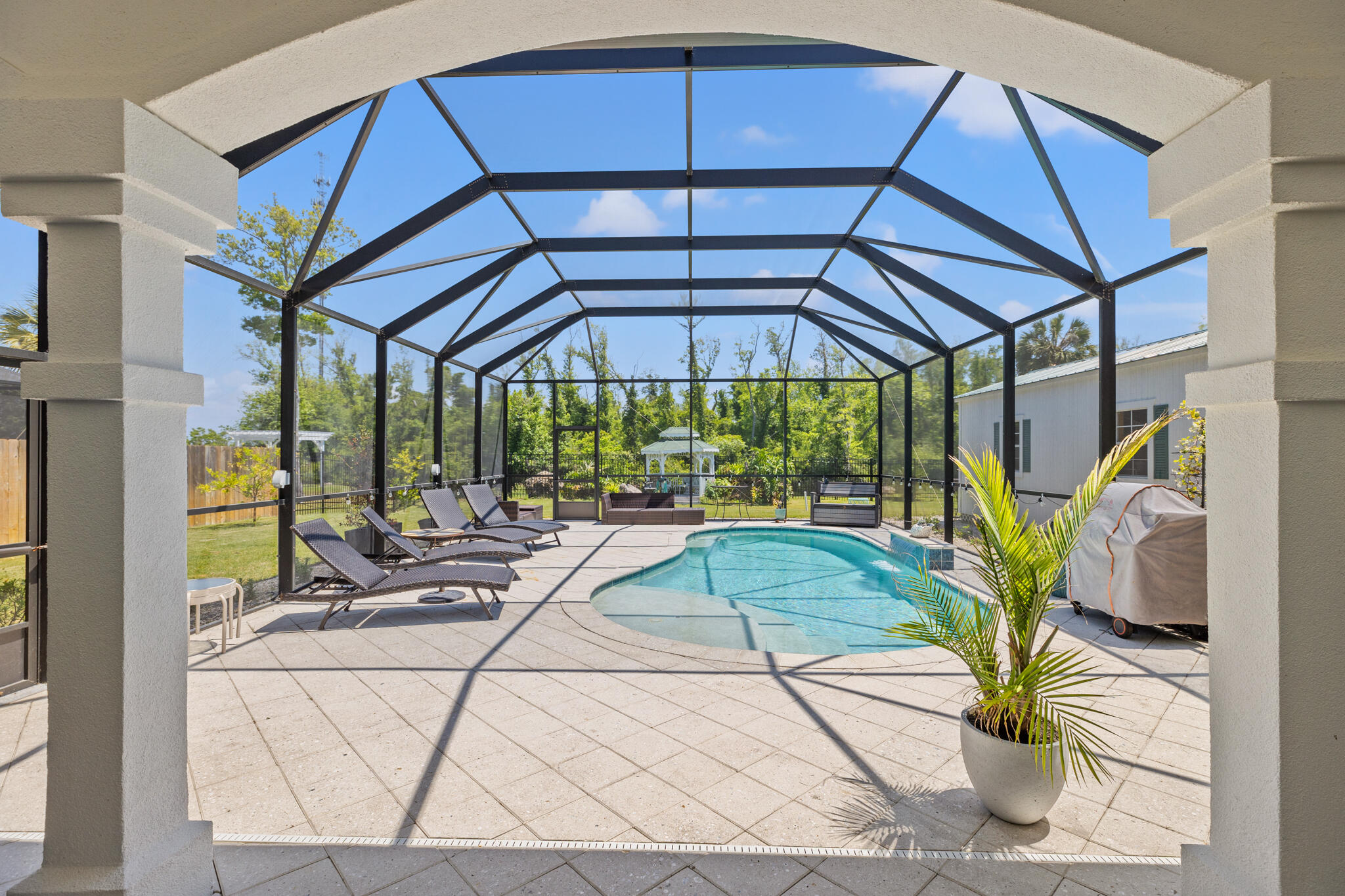 108 Paradise Cove Boulevard