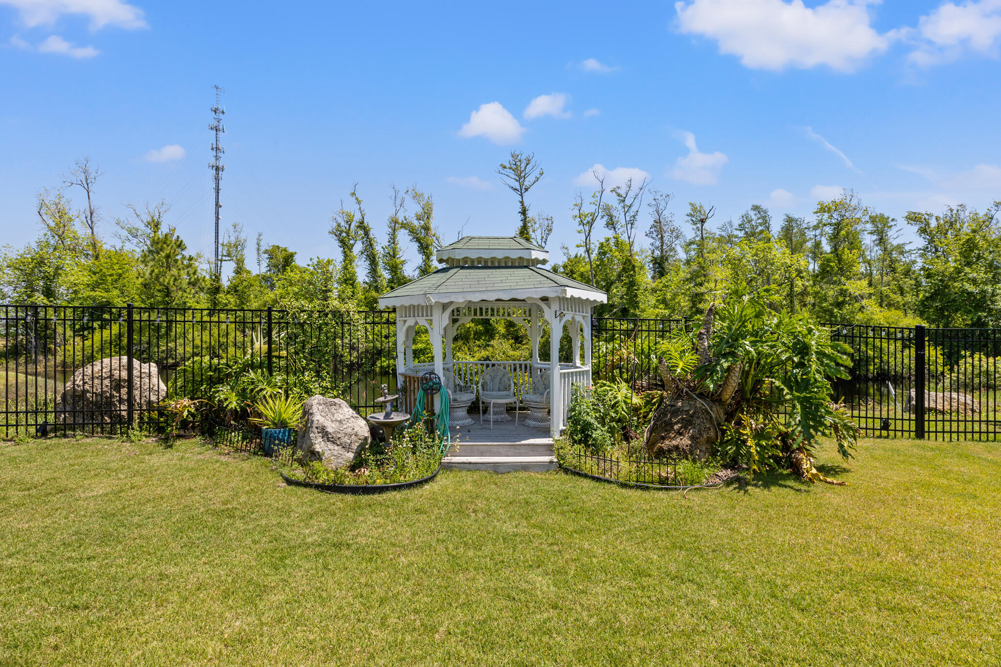 108 Paradise Cove Boulevard