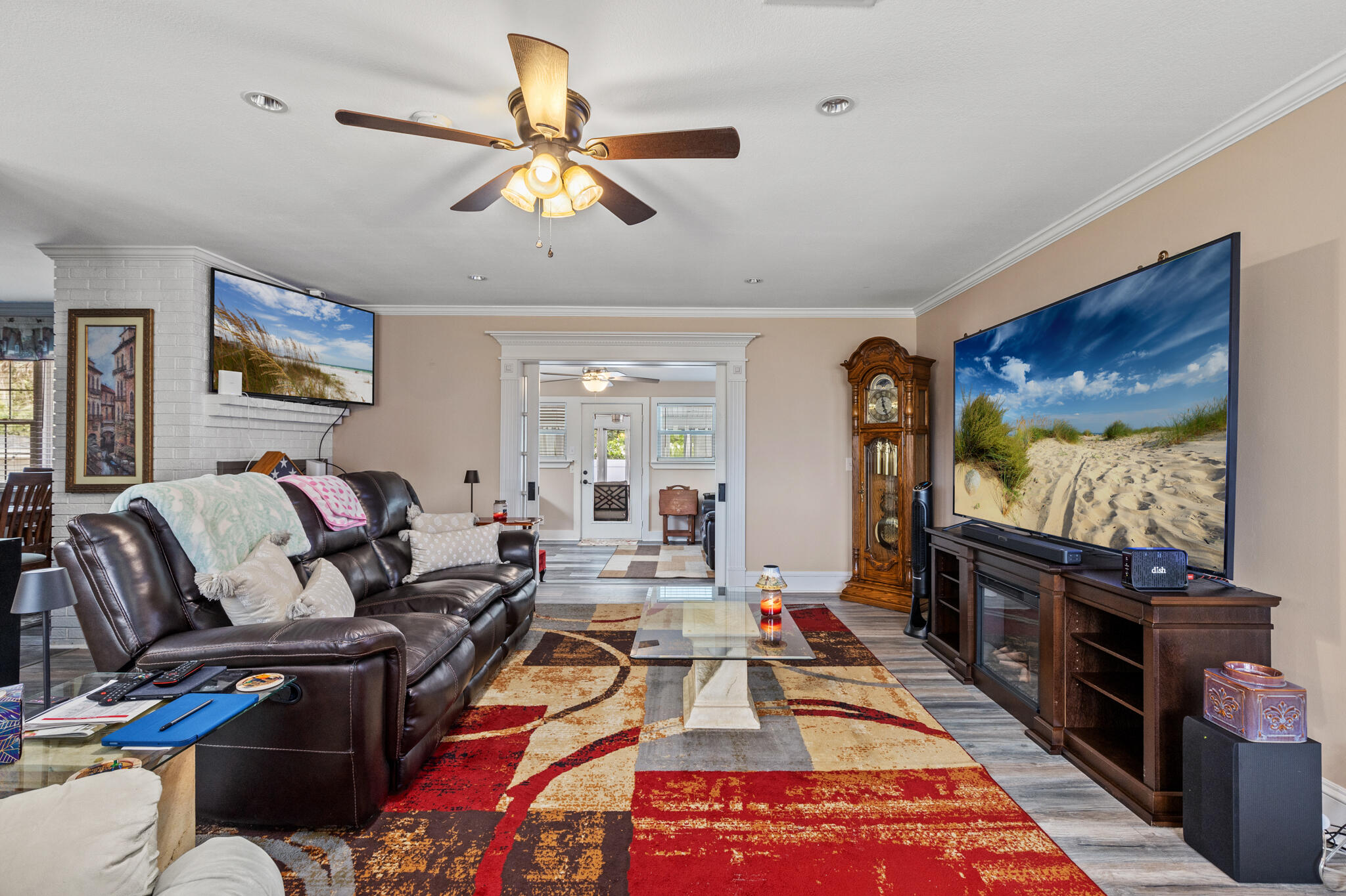 16401 Castile Avenue