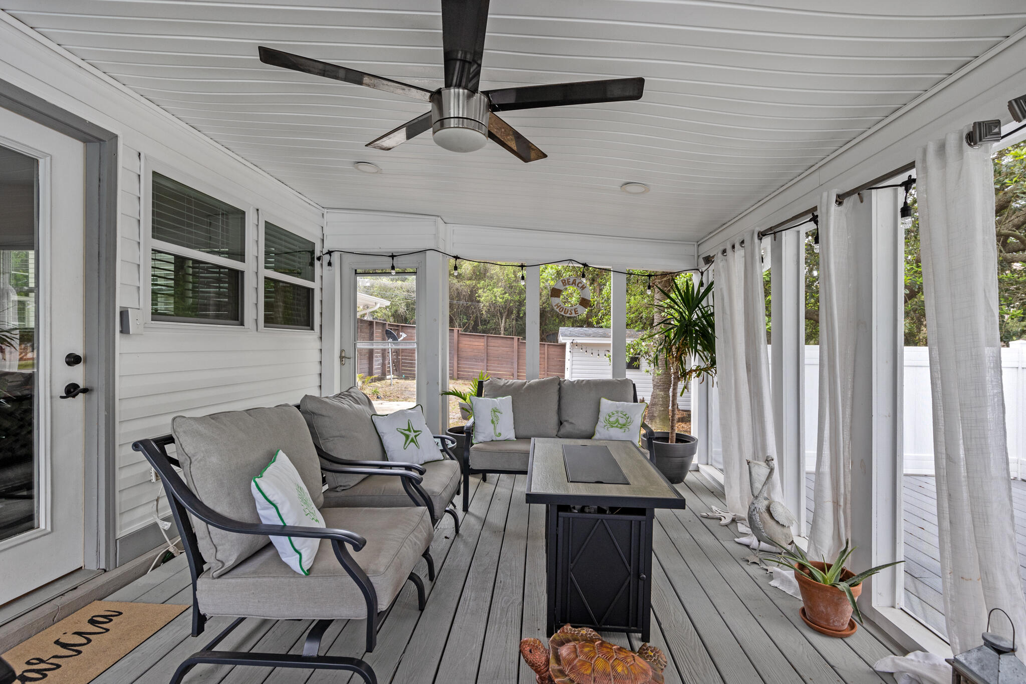 16401 Castile Avenue