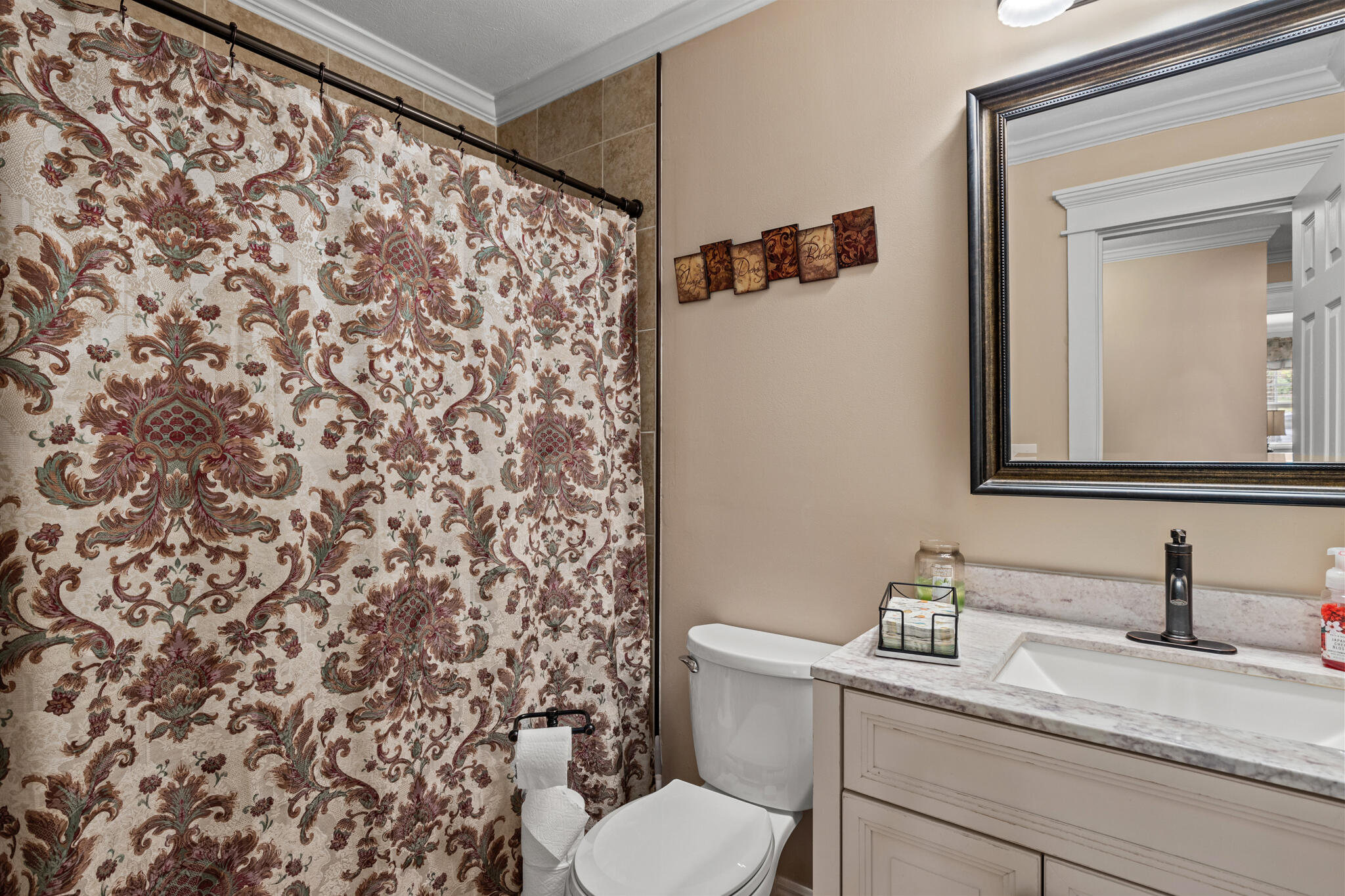 16401 Castile Avenue