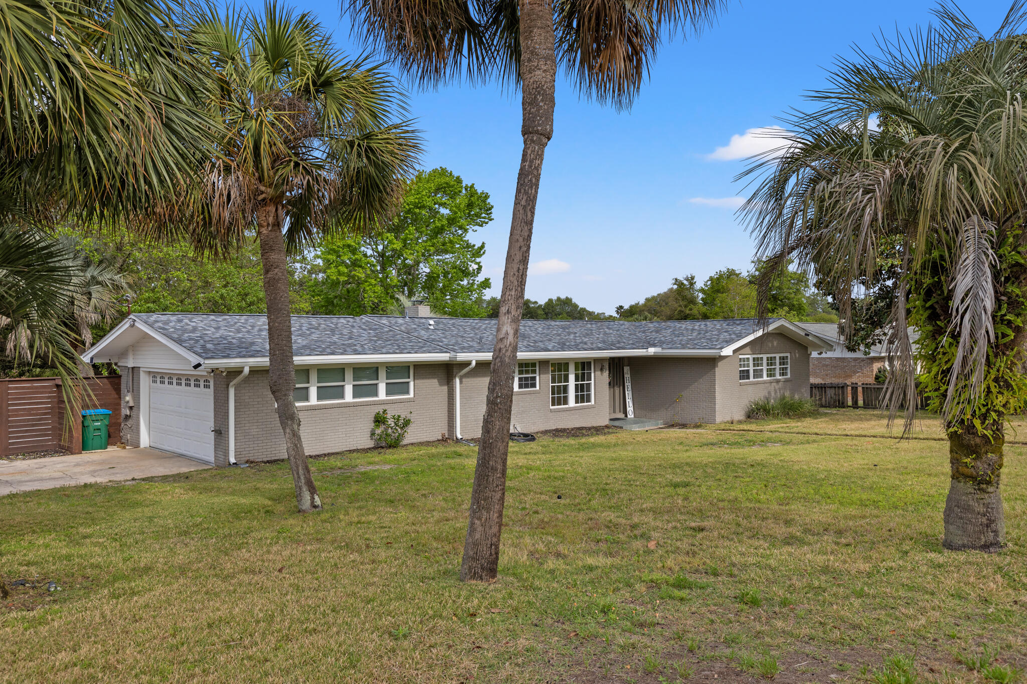 16401 Castile Avenue