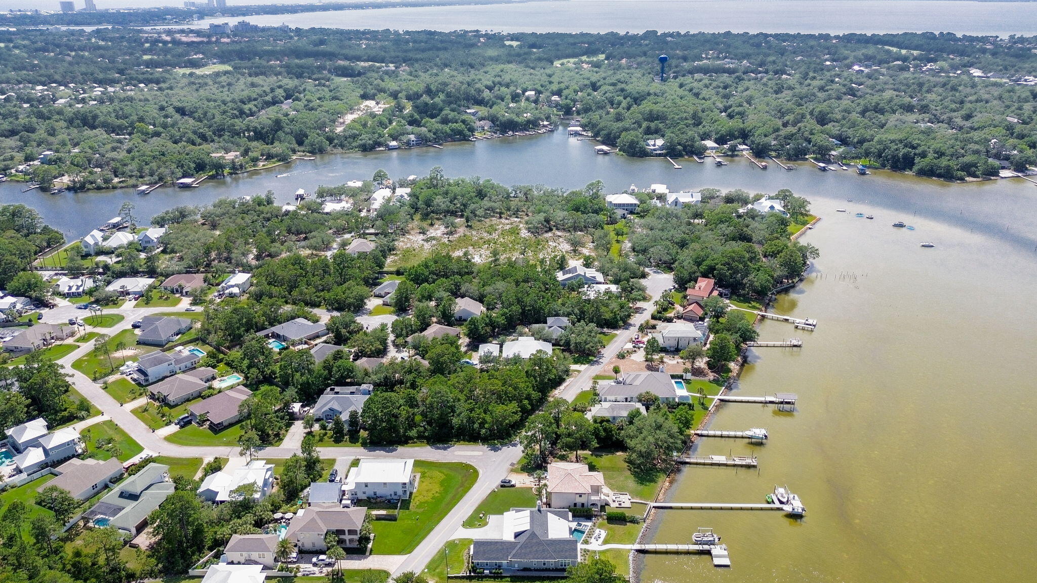 521 Shelter Cove Drive