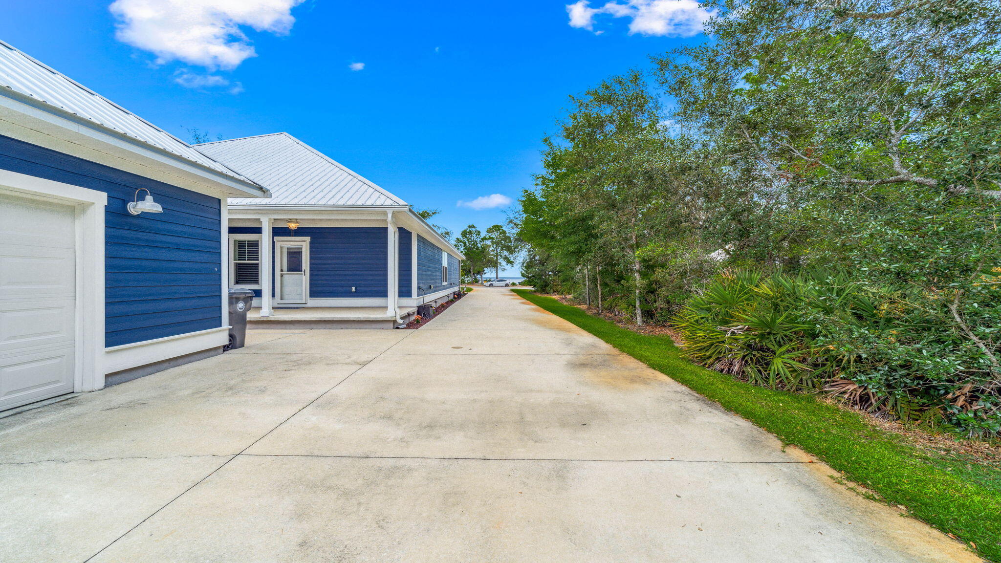 521 Shelter Cove Drive