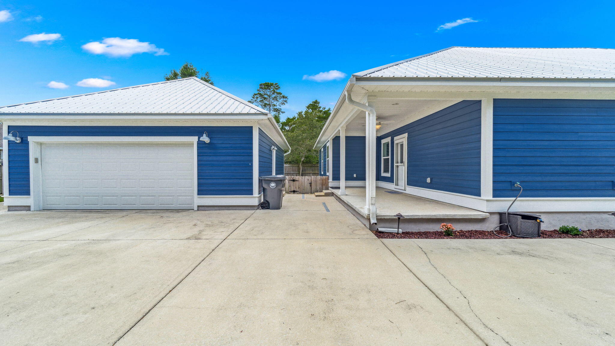 521 Shelter Cove Drive