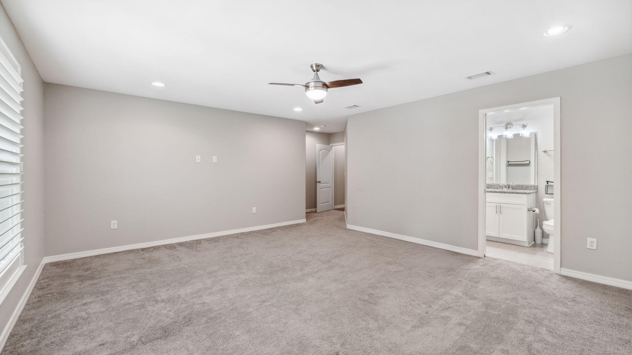 521 Shelter Cove Drive