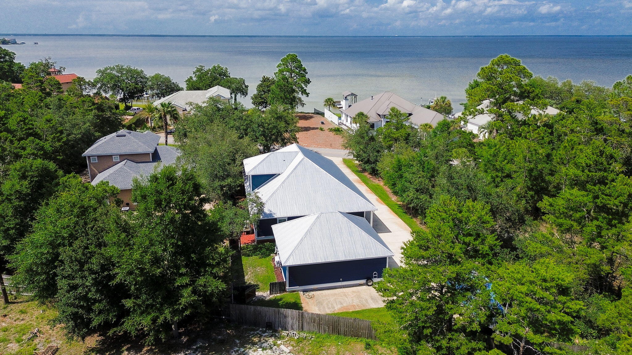 521 Shelter Cove Drive