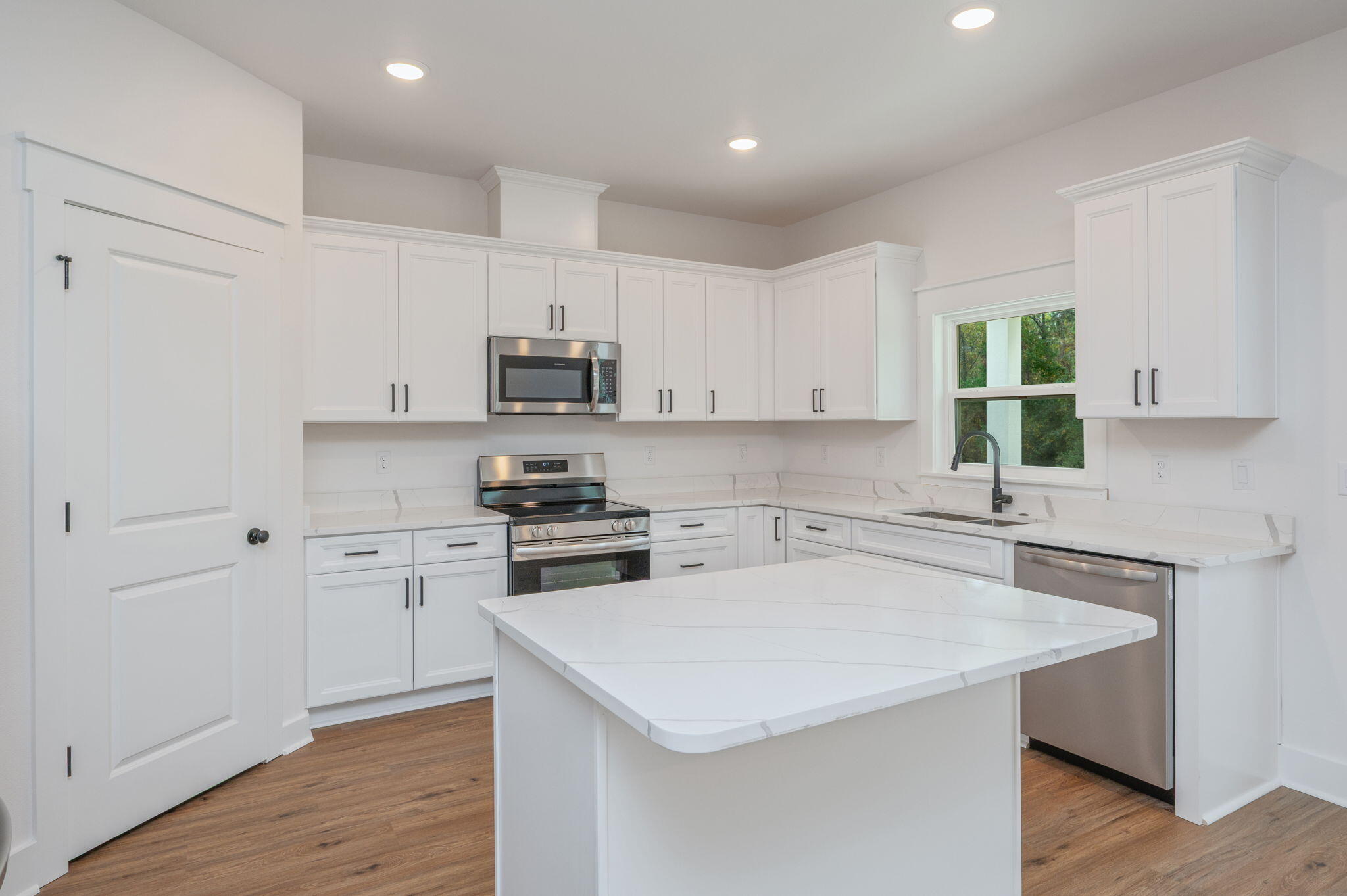317 Shoal River Drive Drive