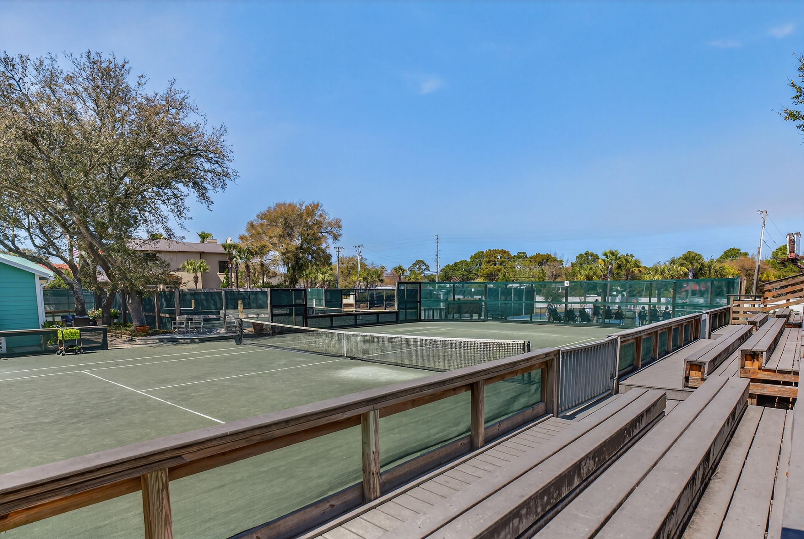 9815 Us Highway 98 # A402