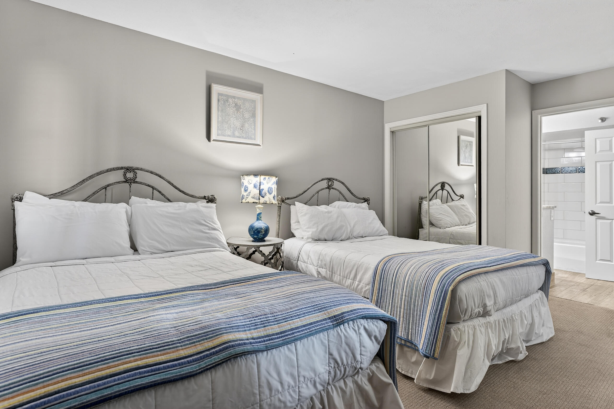 9815 Us Highway 98 # A402